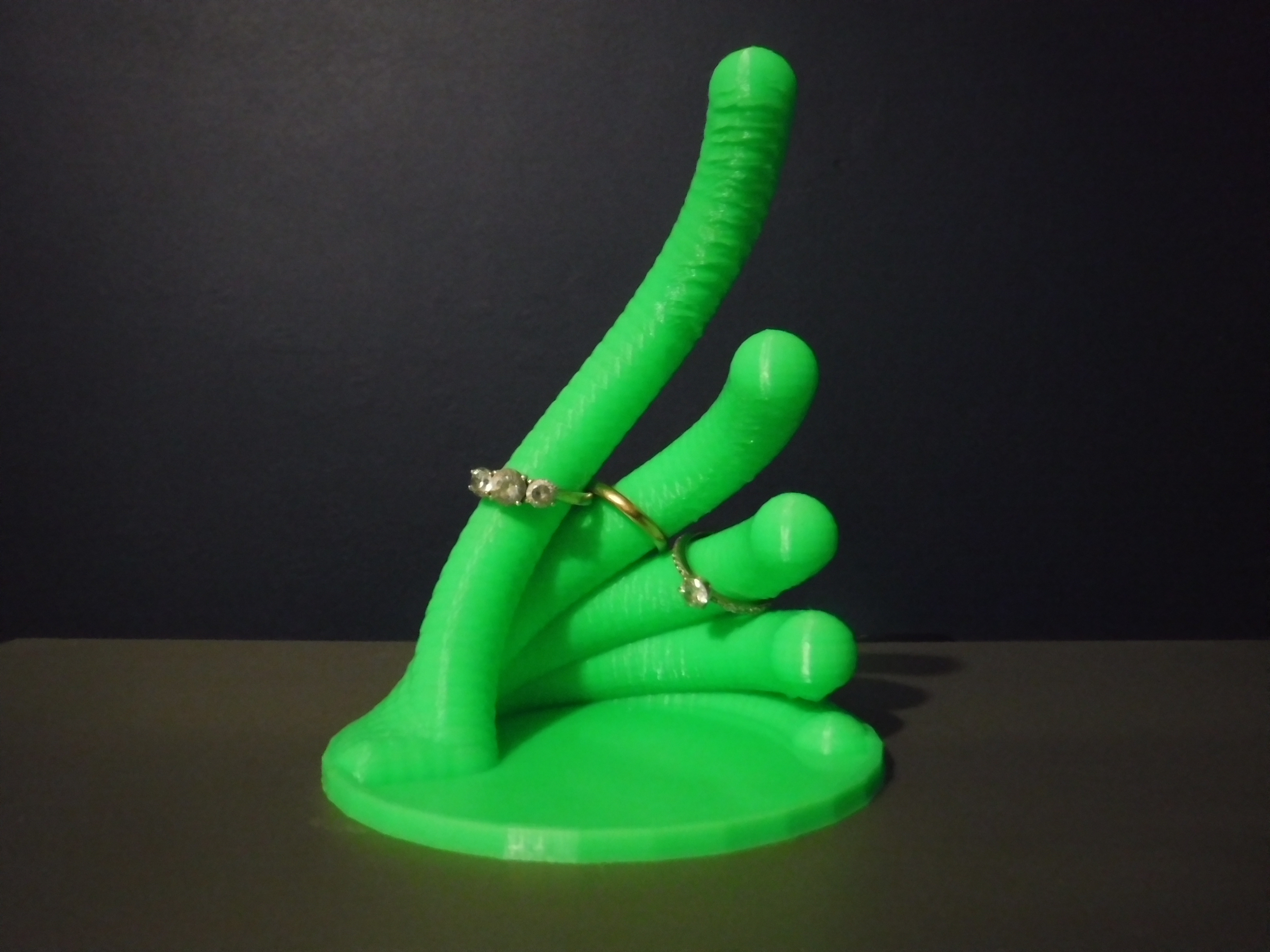 Tentacle (low poly), Ring Holder