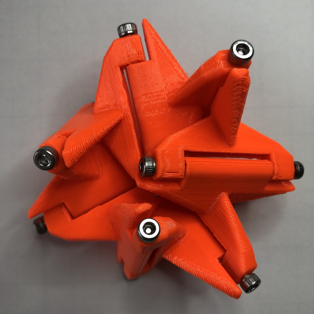 Mobius Kaleidocycle 7