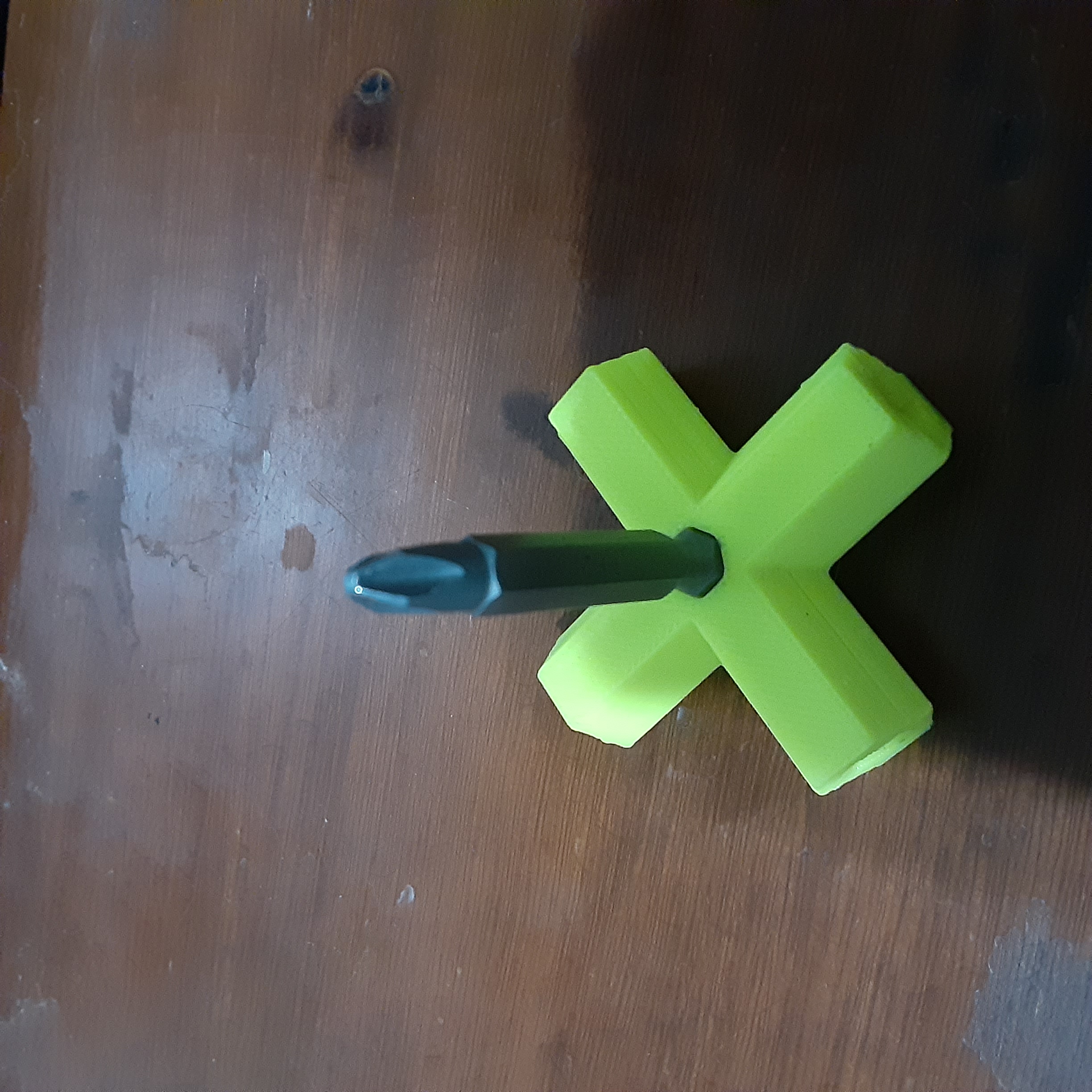 5 way magnetic bit holder / driver
