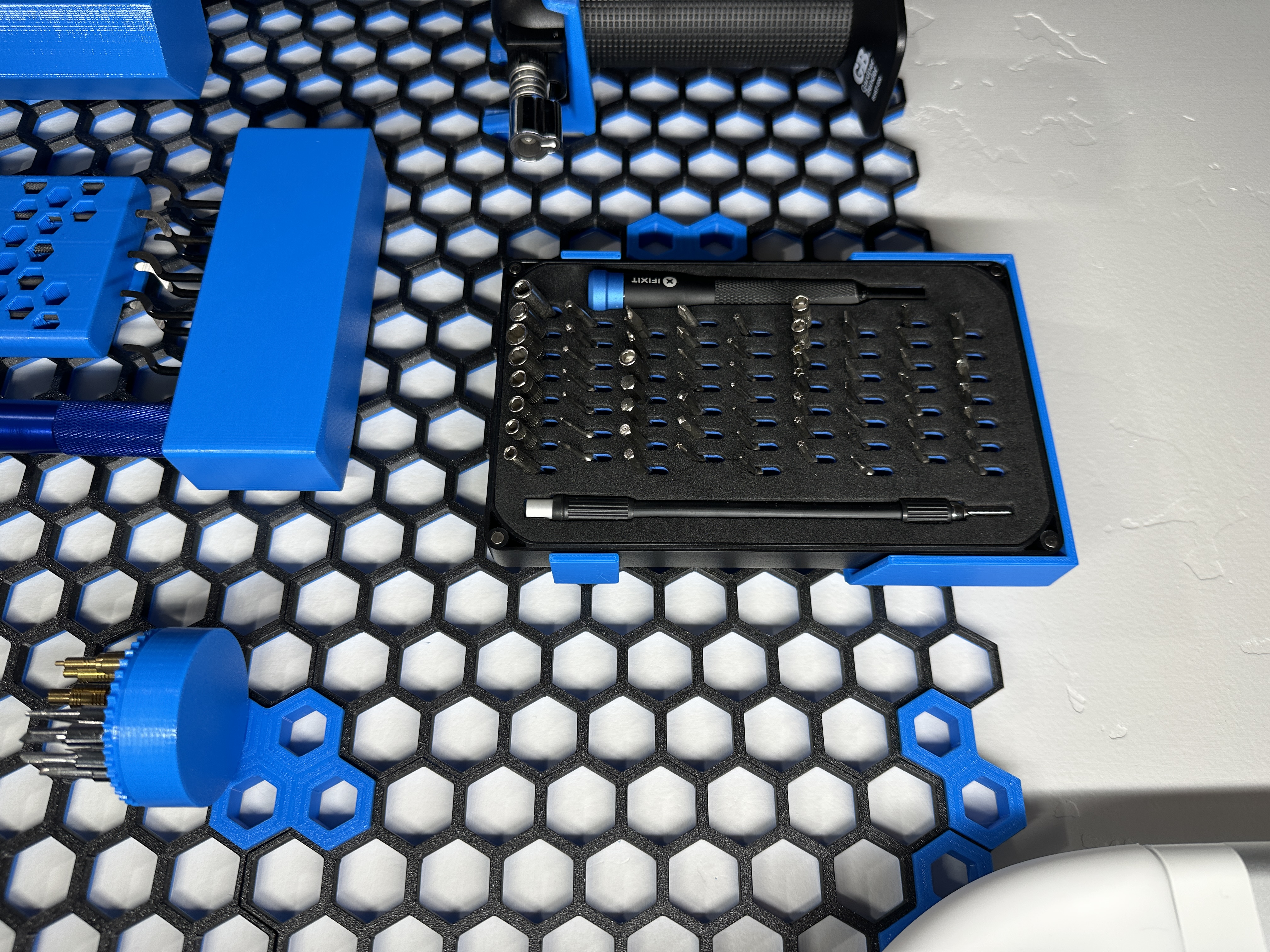 HSW iFixit Mako Driver Kit magnetic mount for Honeycomb Storage Wall OR Skadis Pegboard