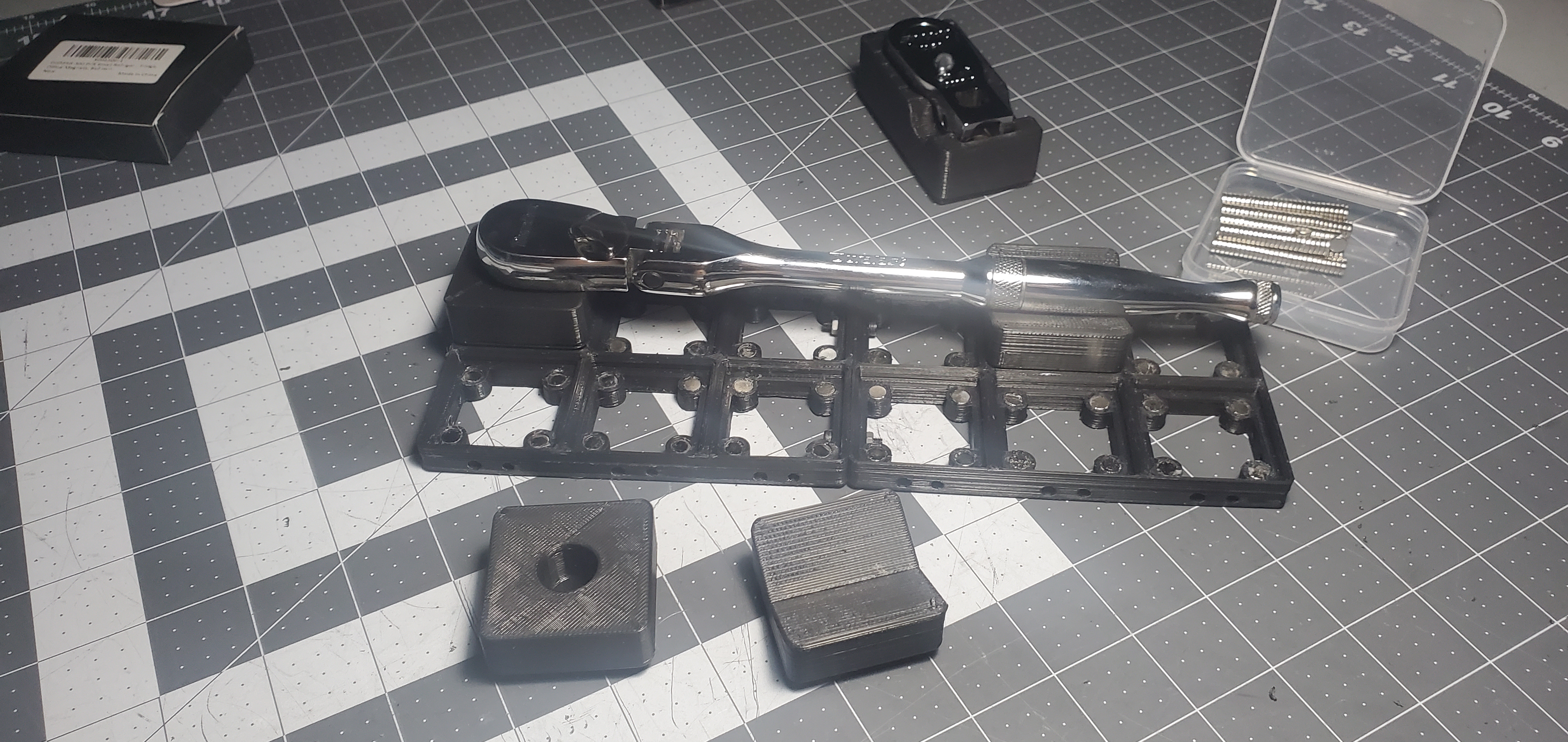 Gridfinity Ratchet Holders