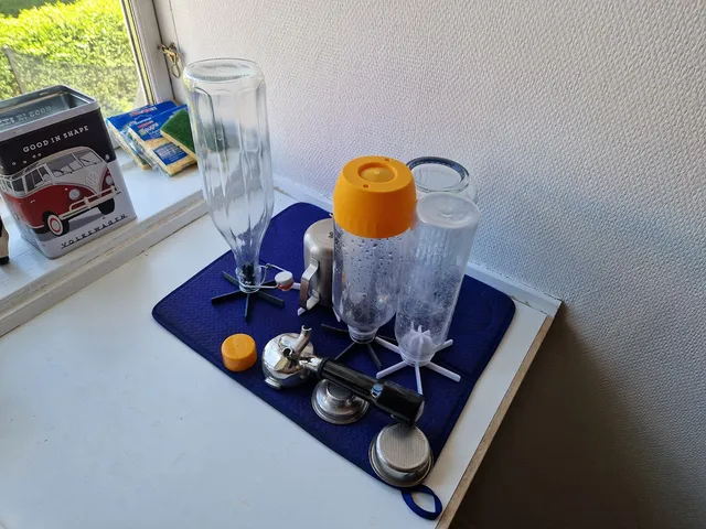 Bottle drying stand
