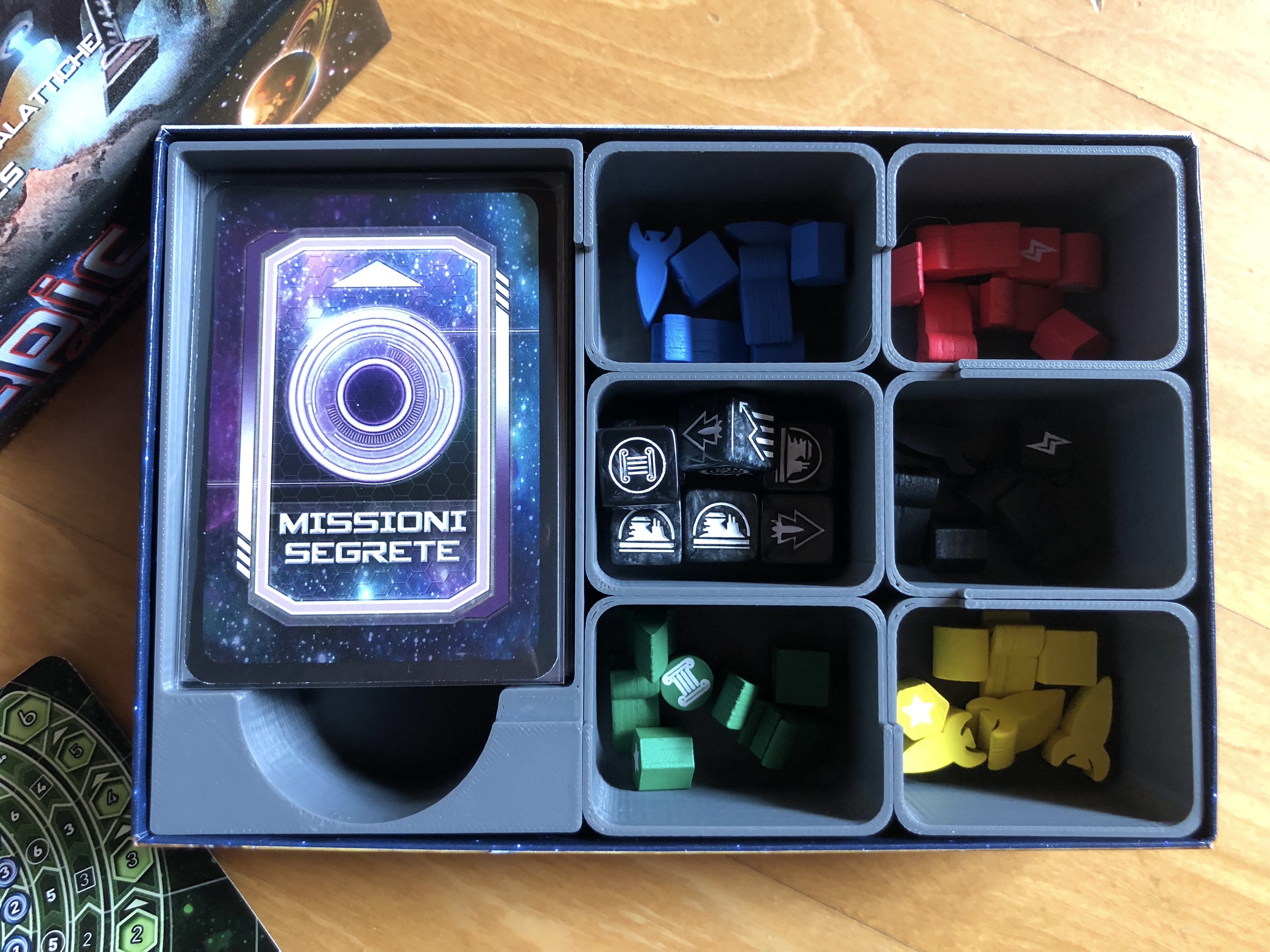 Tiny Epic Galaxies (italian version!) organizer