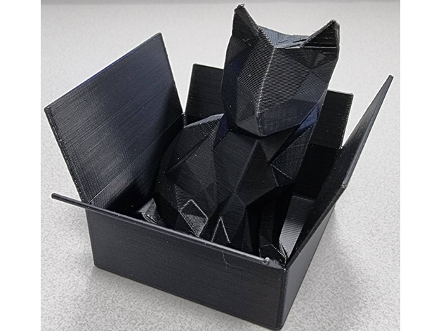 Low Poly Sitting Cat In A Box 3D model thumbnail