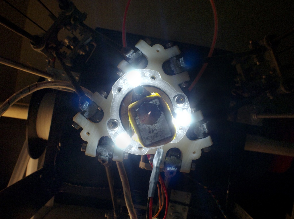 Miniatura 4 do modelo 3D Rostock LED light ring