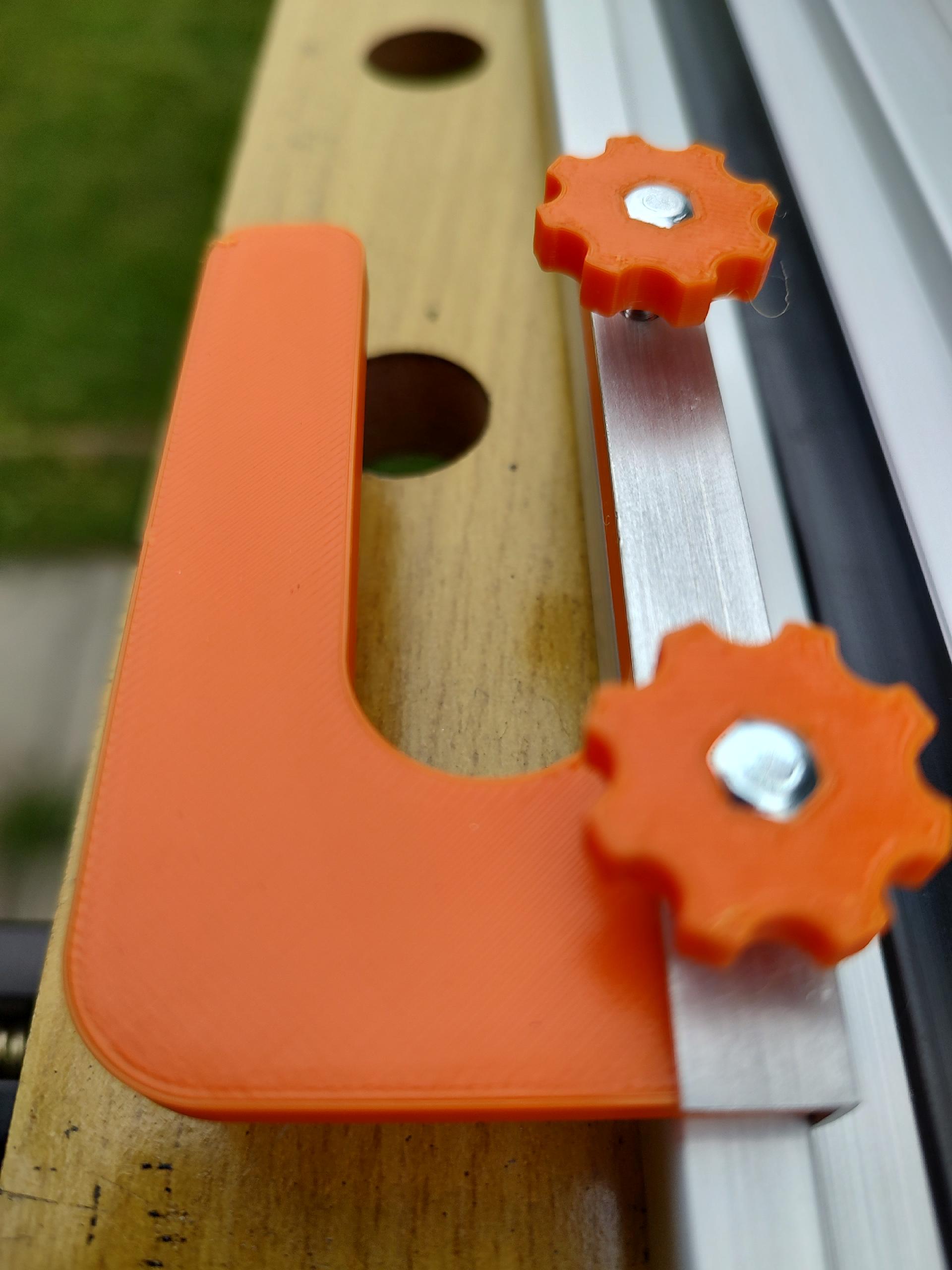 Dog lock for PARKSIDE and MAKITA guide rails by peterholly Download free STL model