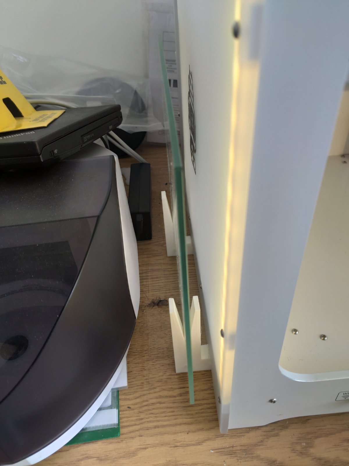 Build plate Print bed holder for Ultimaker 3 by Boris Avramov