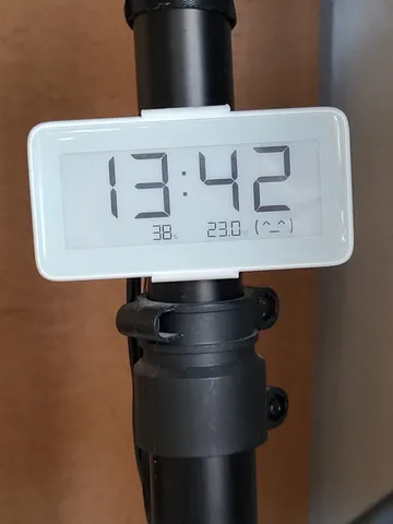 Xiaomi E- ink digital clock holder to speaker stand