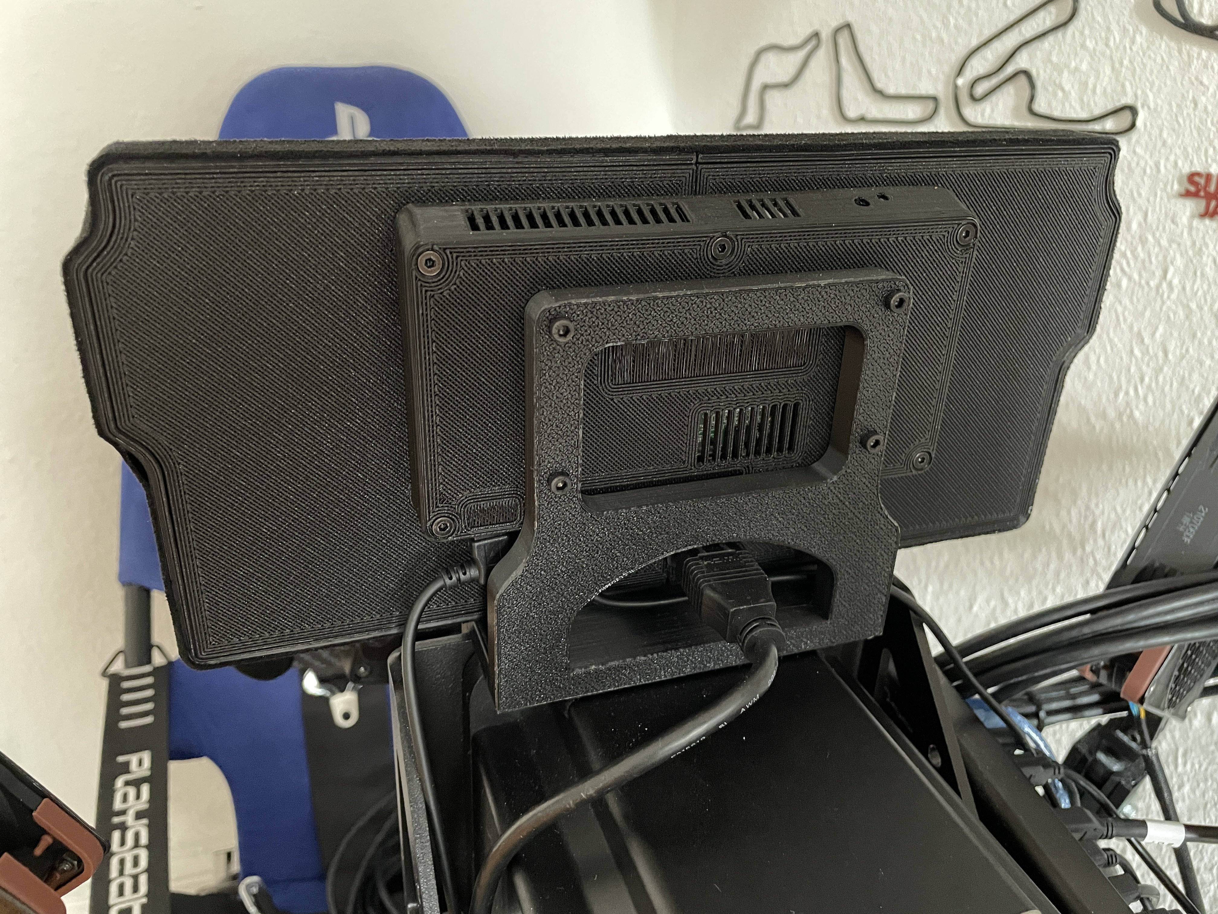 Simucube 2 Pro extreme rigit dash mount
