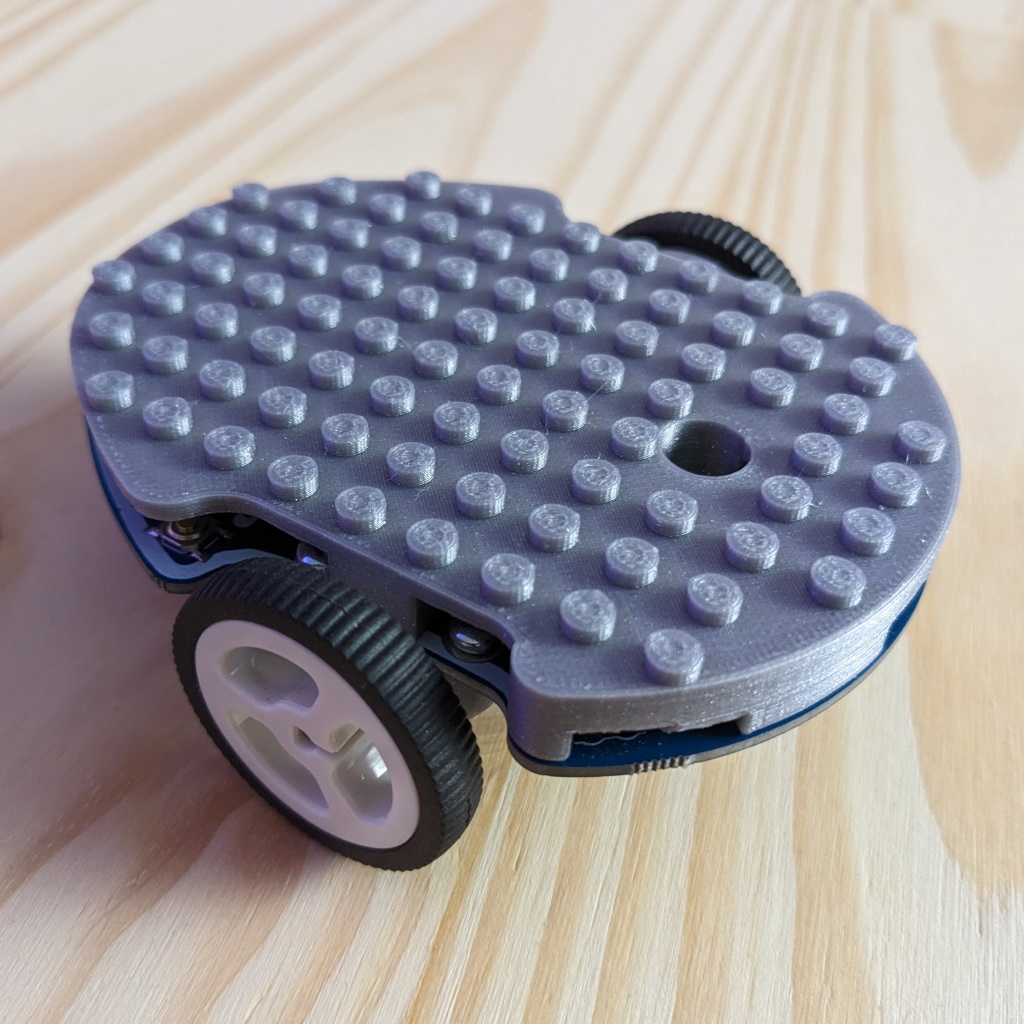 Bumpers en couleur et coque LEGO pour Eliobot (ancienne version)