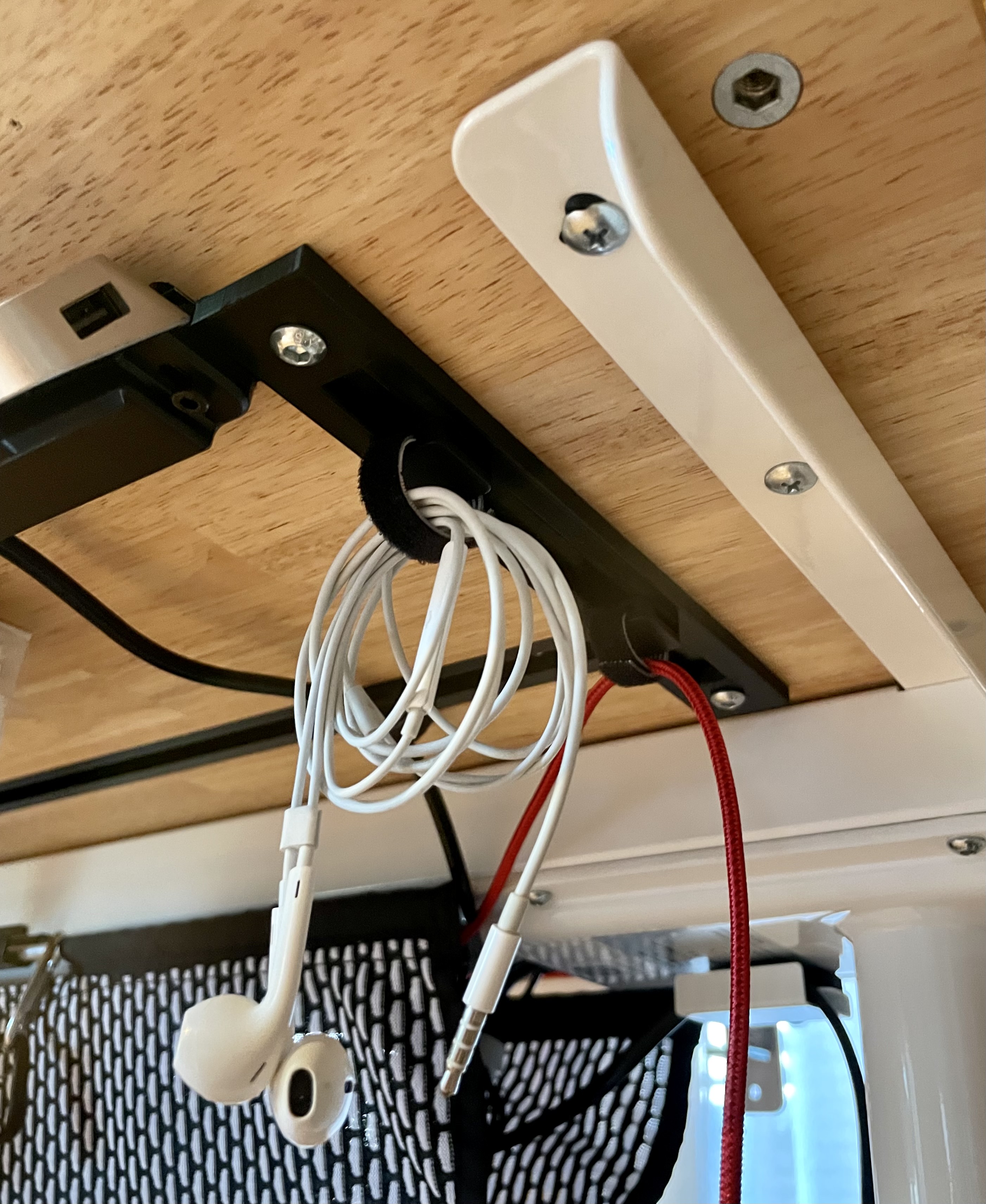 Additional Side Rail for PREDUCTS DESK