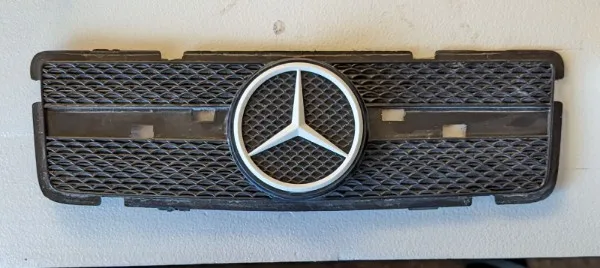 Mercedes Logo - Powerwheels Emblem