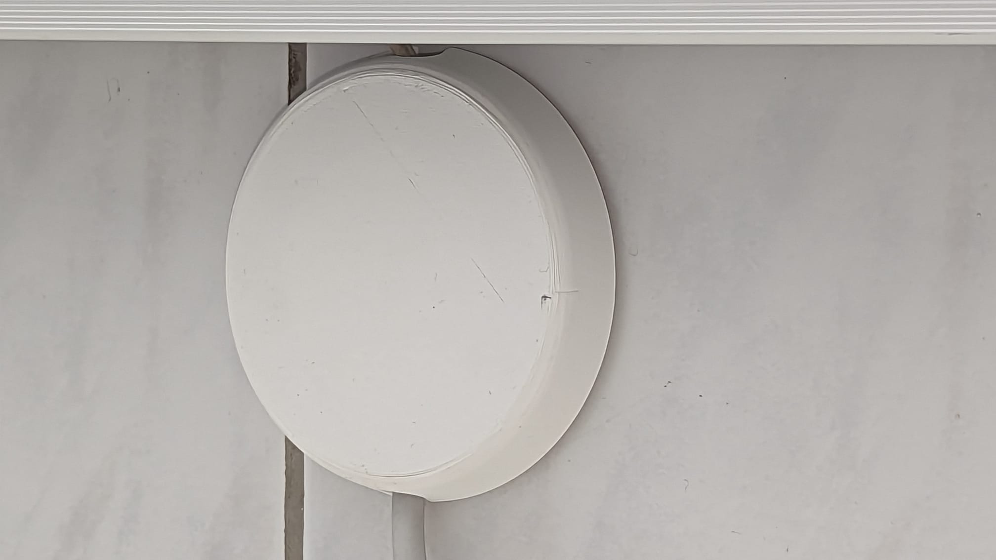 Junction box cover with 2 cable outlets.
