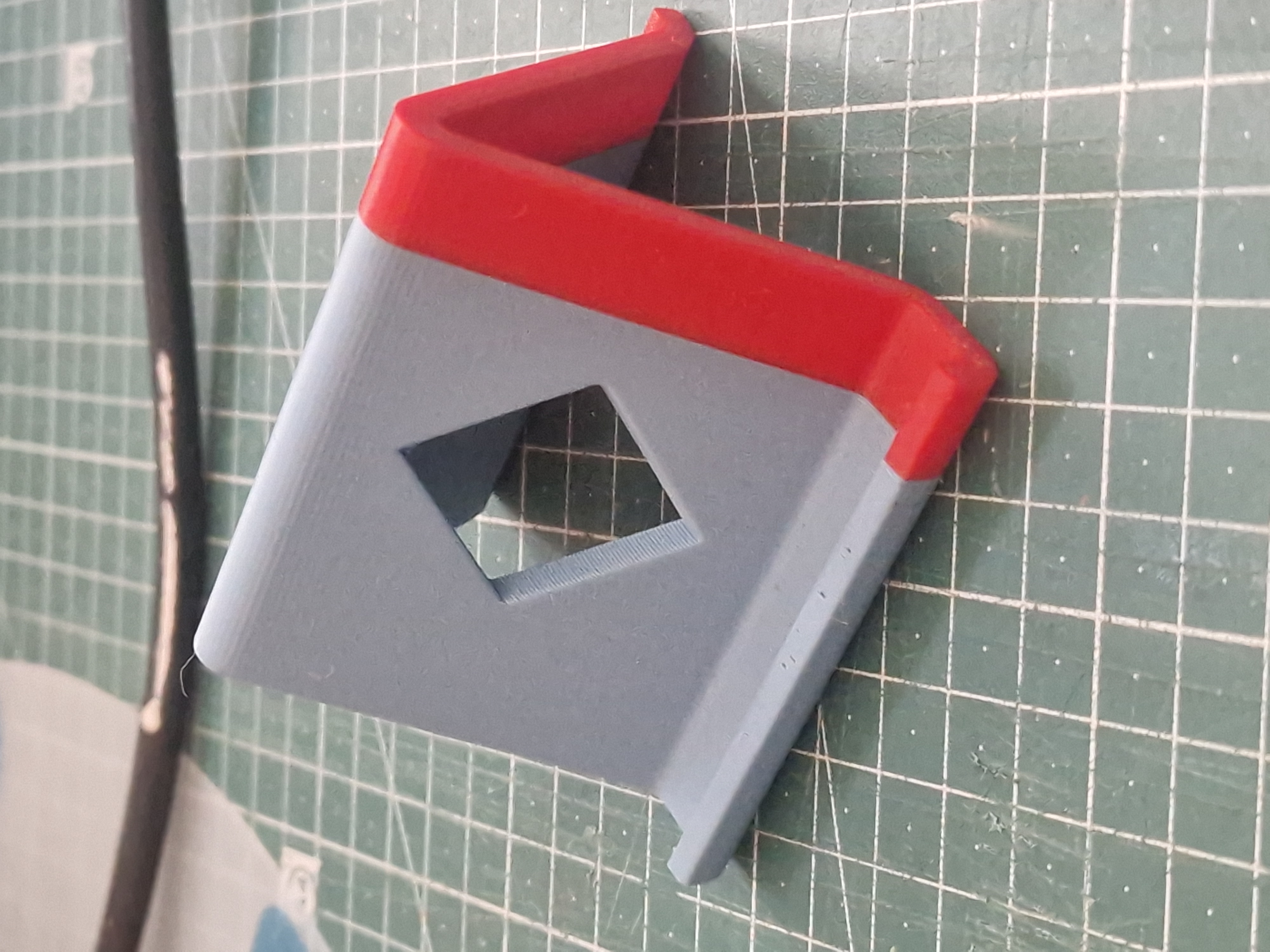 Miniatura 2 do modelo 3D Smart phone stand