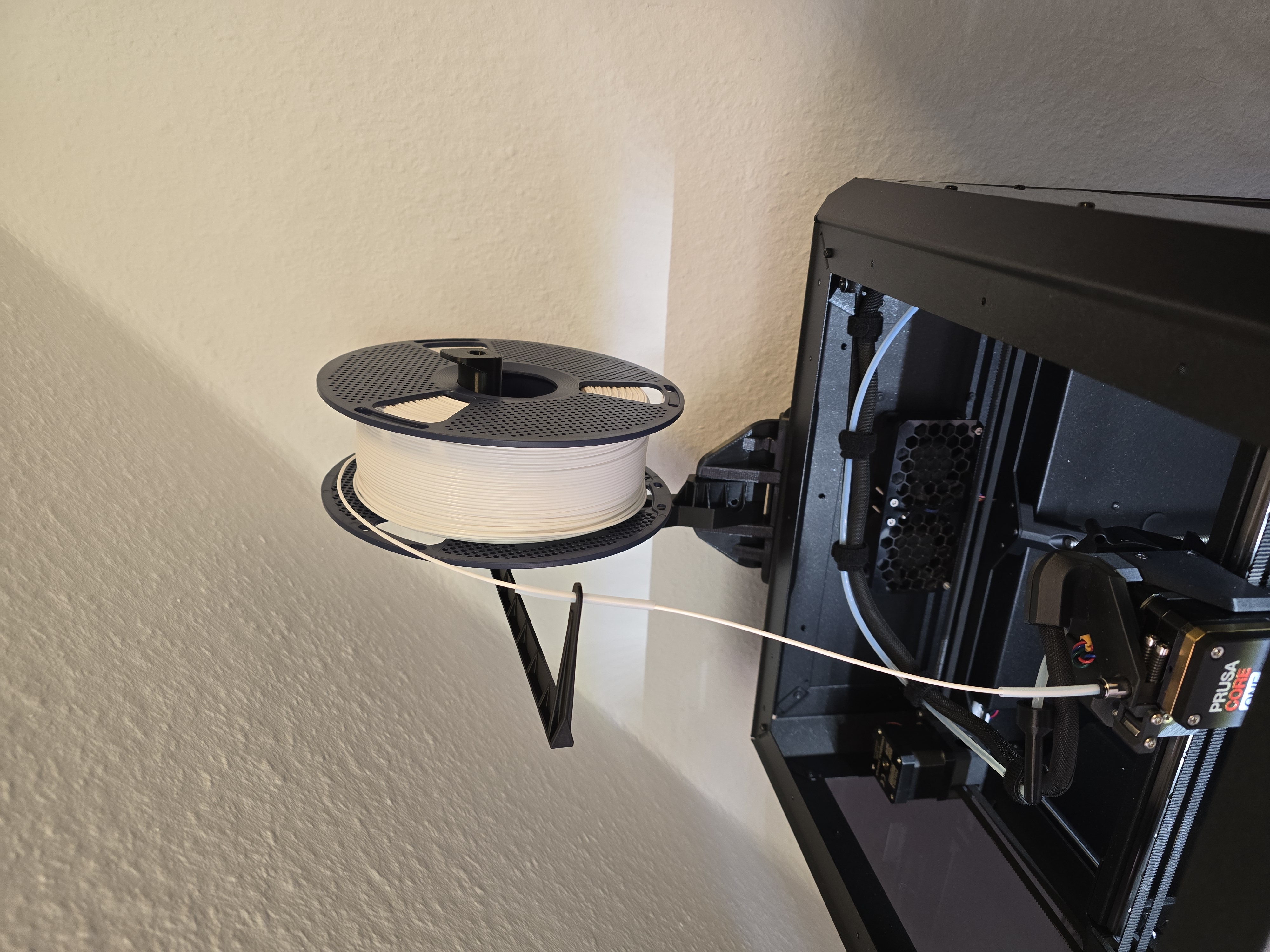 Core One Direkt-Feed Spulenhalter / Core One Direct-Feed Spool Holder
