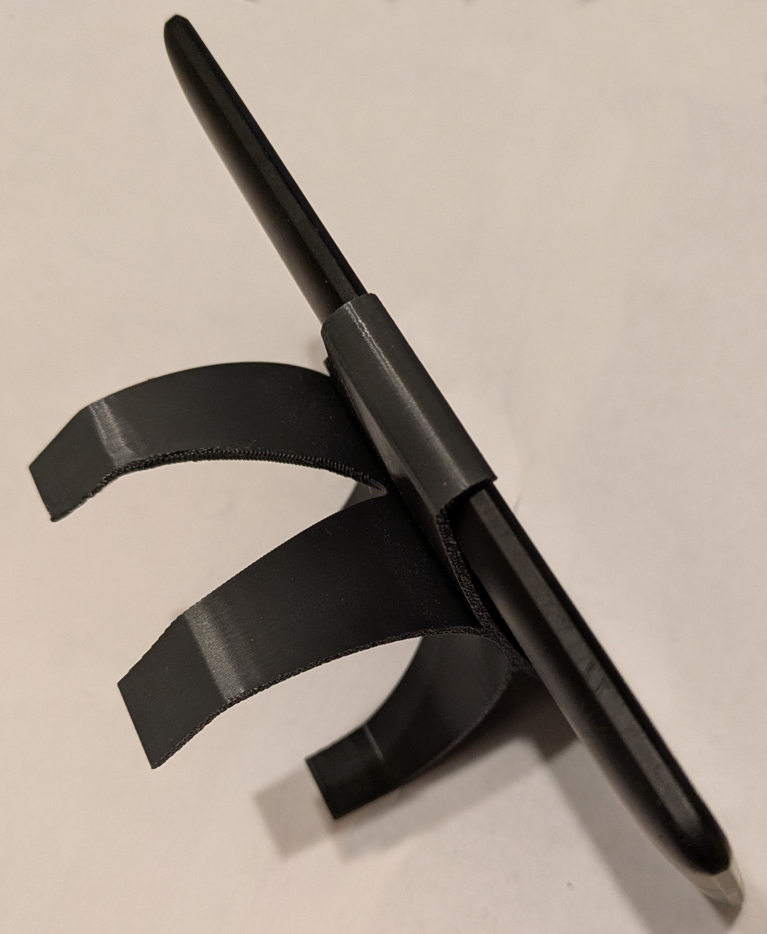 Side-reading Kindle holder