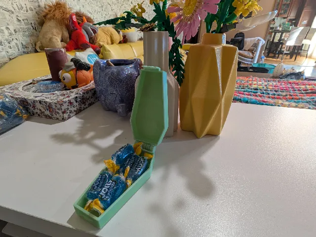 Coffin Candy Box