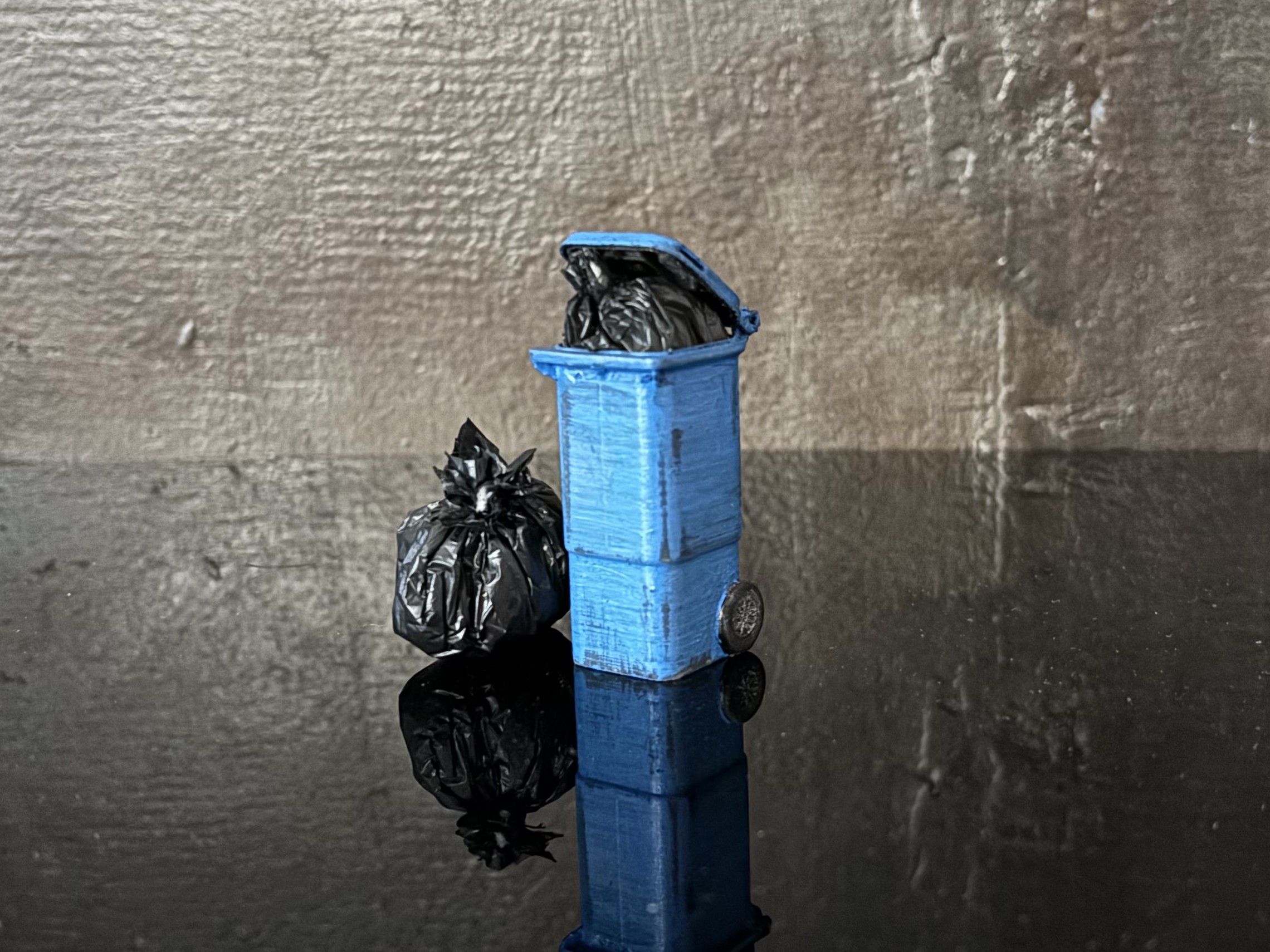 Waste Bin Kit Card - 1:24 scale garage diorama accessories
