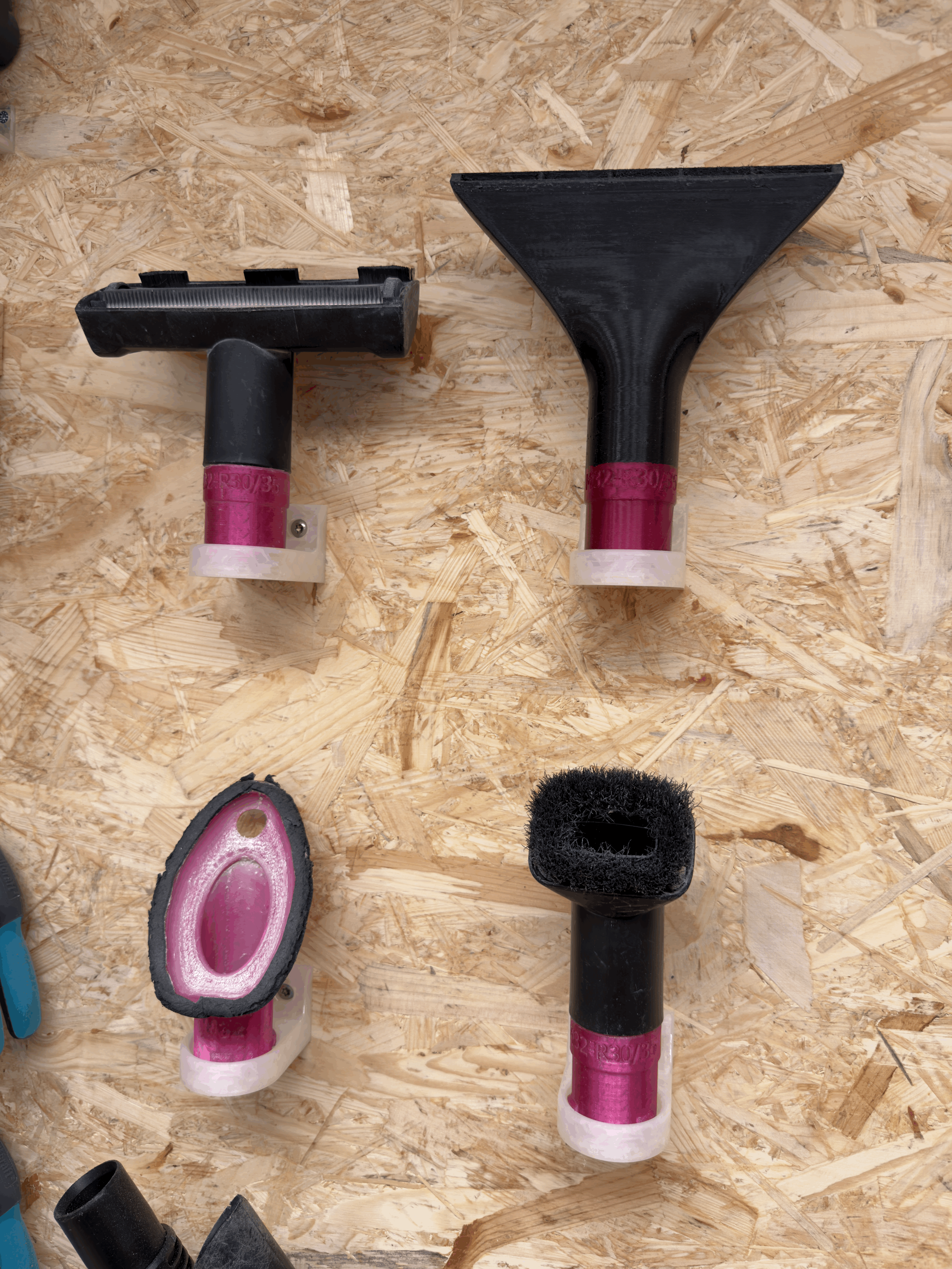 osVAC M32 Wall Mount