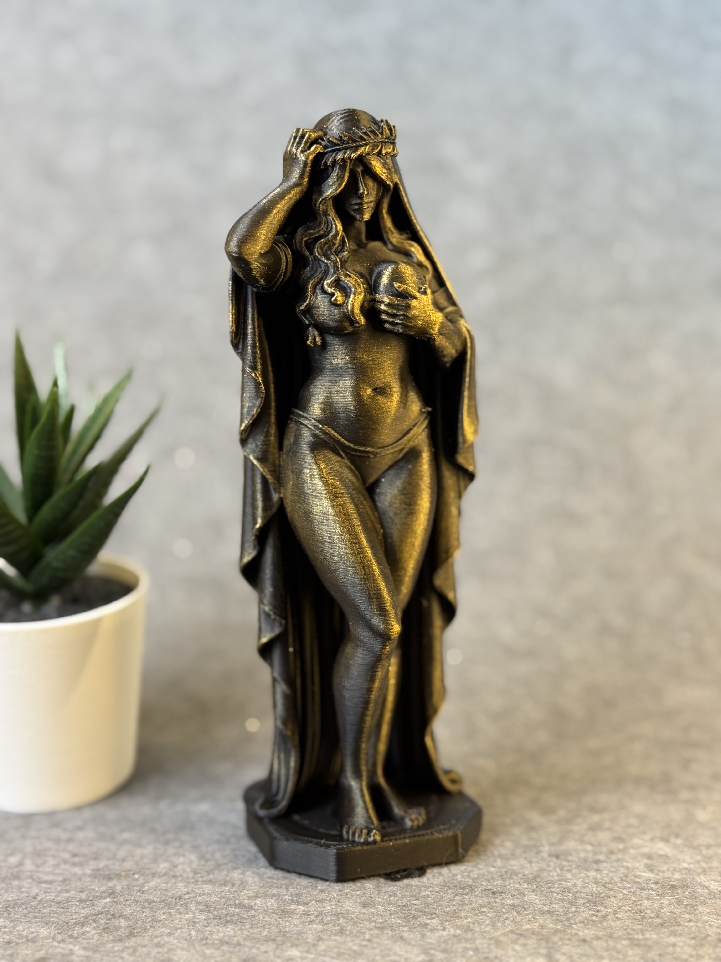 Veiled Goddess Statue – Classical Elegance | 3D Printable Decorative Sculpture