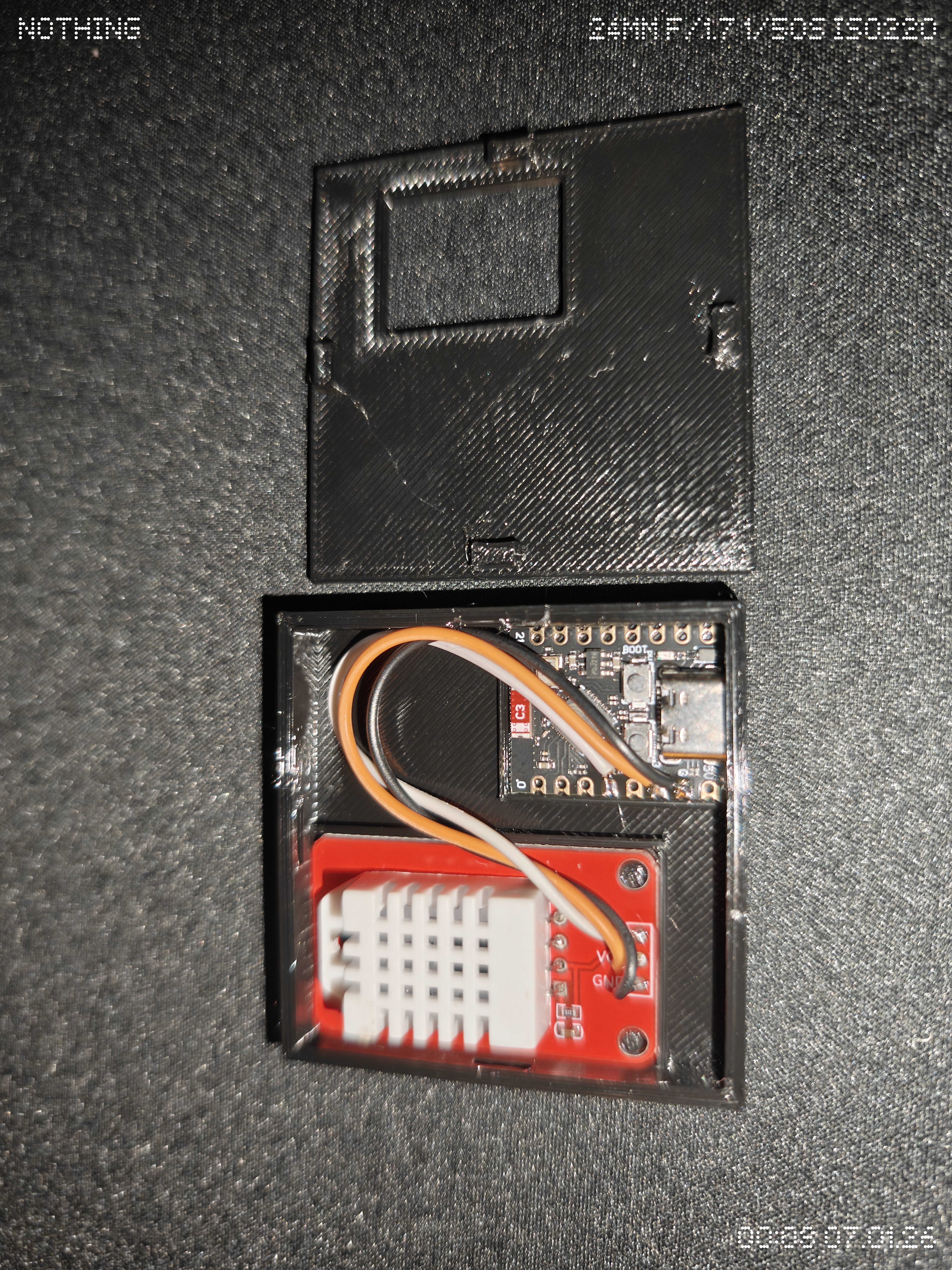 Esp32-c3 + dht22 case