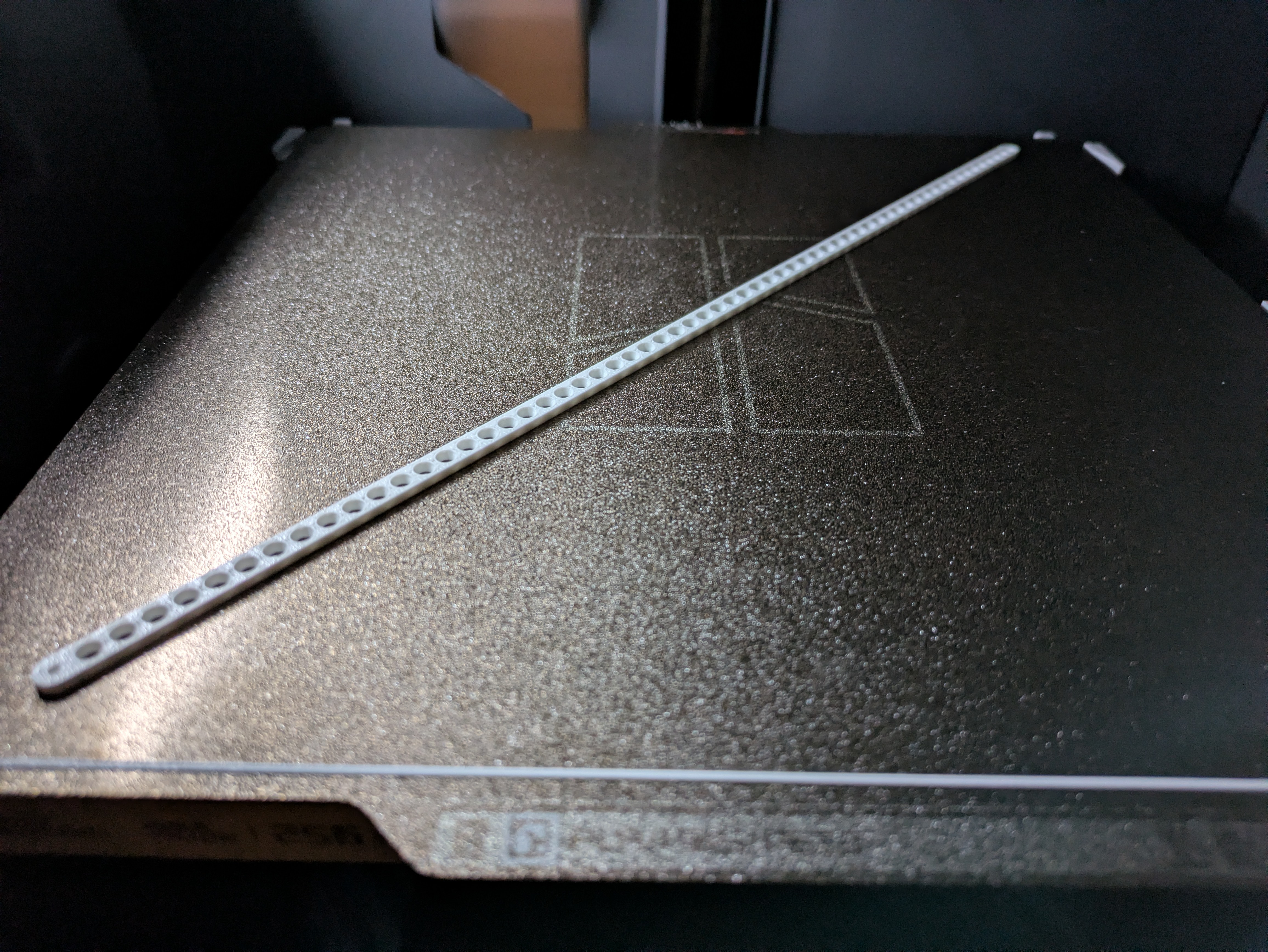 Simple compass ruler for drawing circles