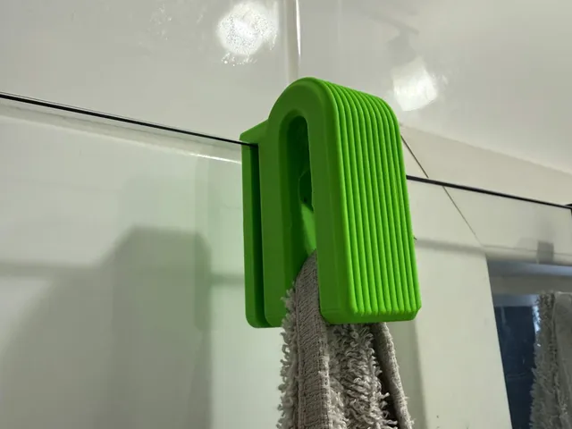 Modification of the handle for an 8mm glass shower door