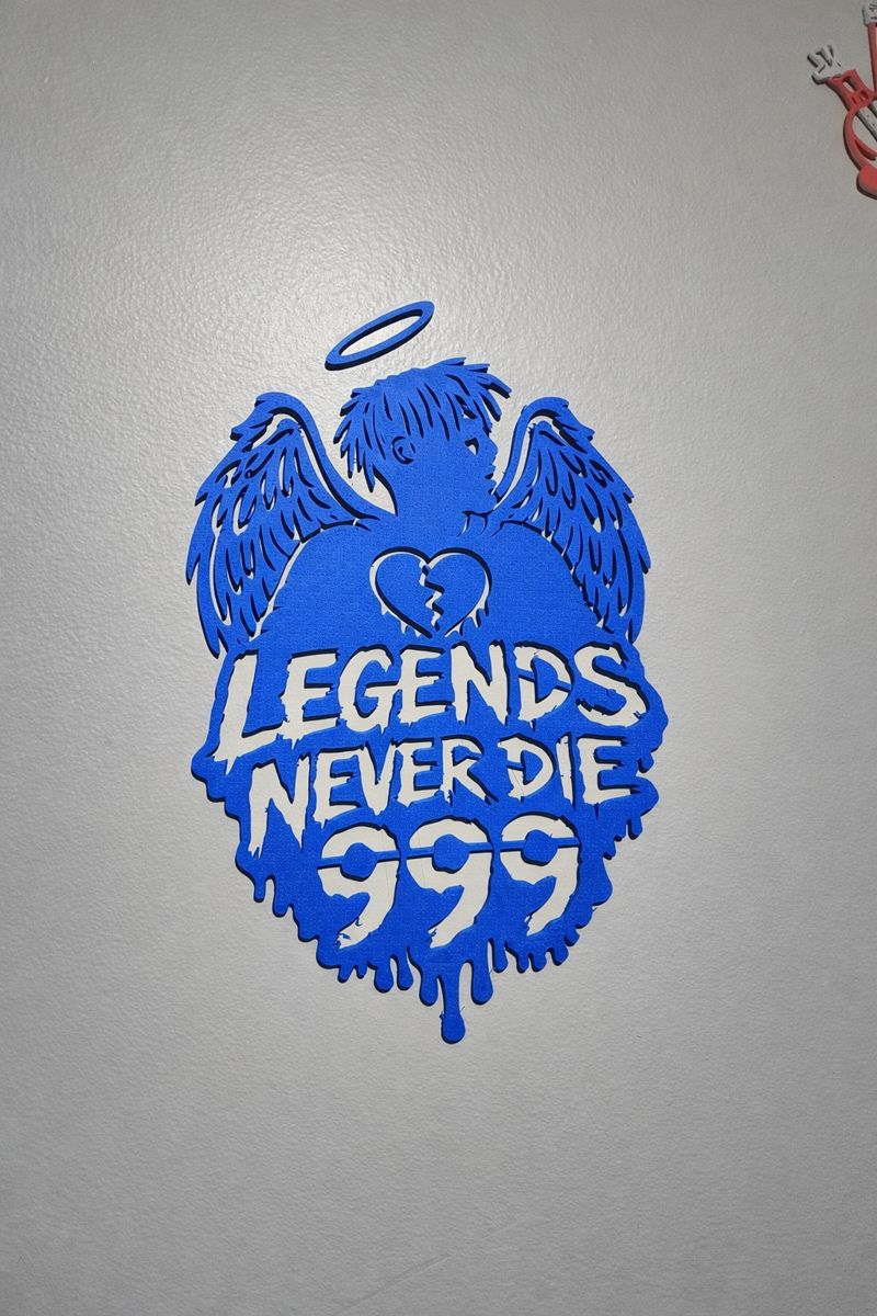 JUICE WRLD X LEGENDS NEVER DIE (999)