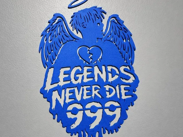 JUICE WRLD X LEGENDS NEVER DIE (999)