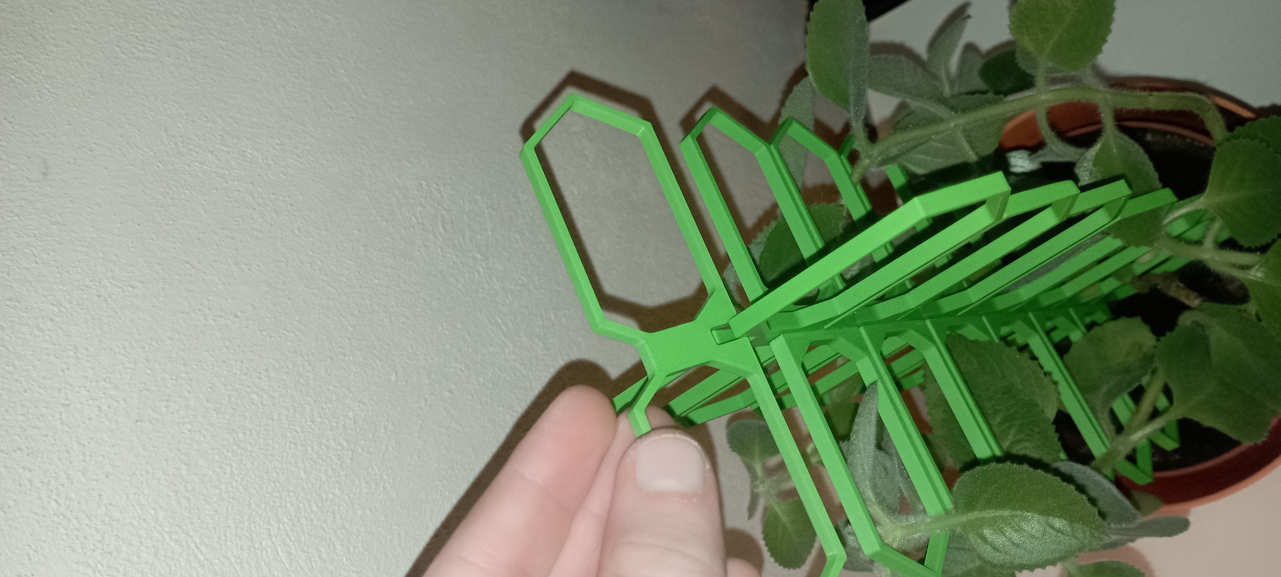 Miniatura 4 do modelo 3D Stackable plant supports