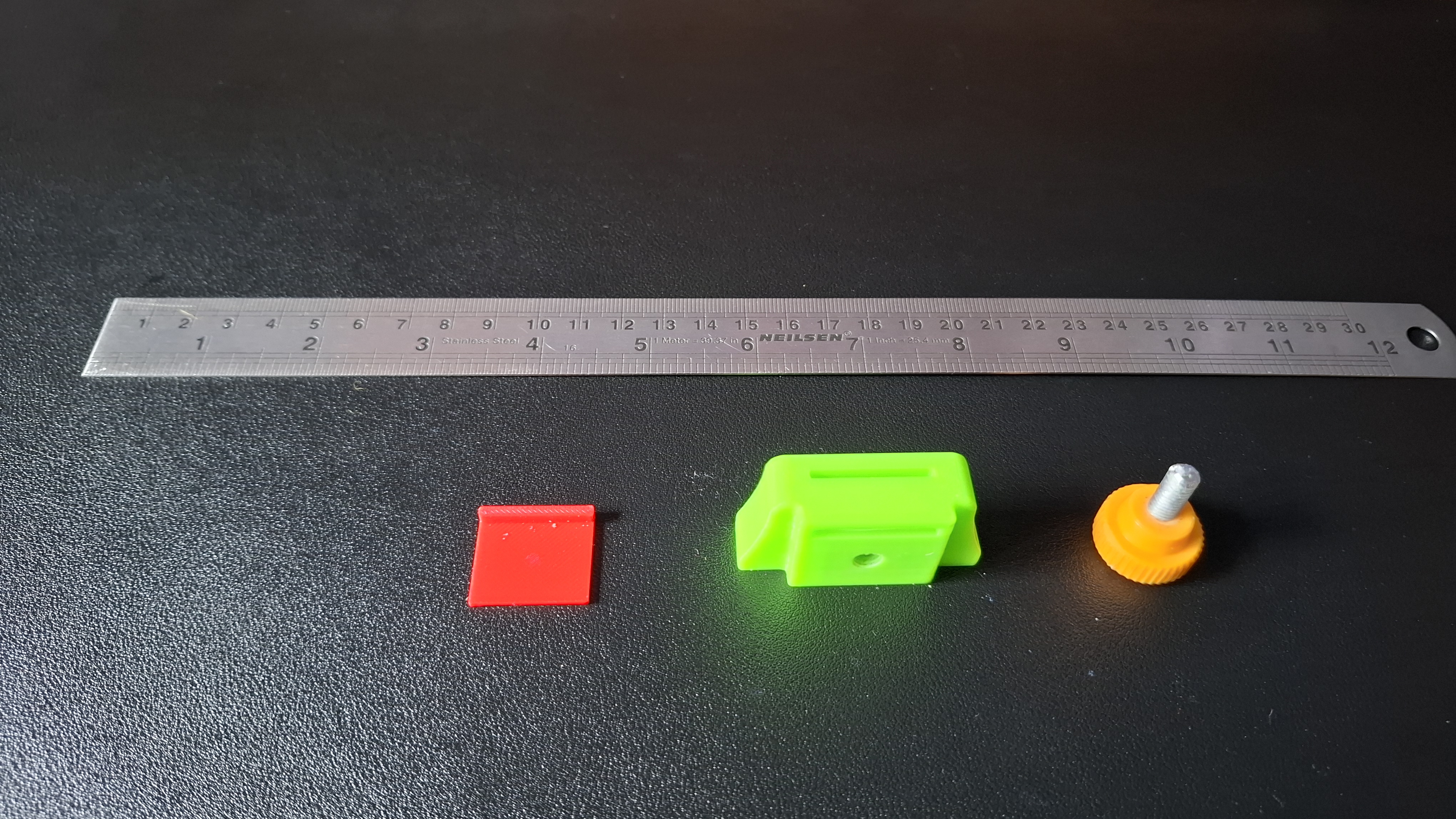 Miniatura 4 do modelo 3D (Yet Another) Ruler Stop Block