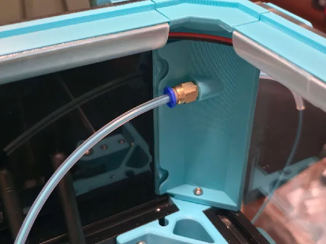 Ender 3 NG v1.2 lid corners with PC4-M6 fittings