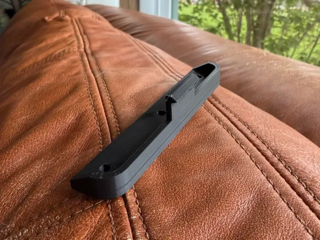False Drawer Front Clip