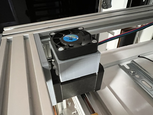 Stepper motor cooler