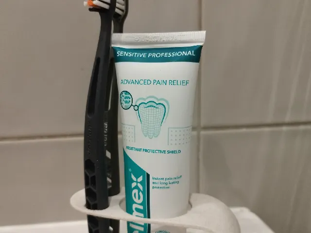 Toothpaste and Toothbrush Holder