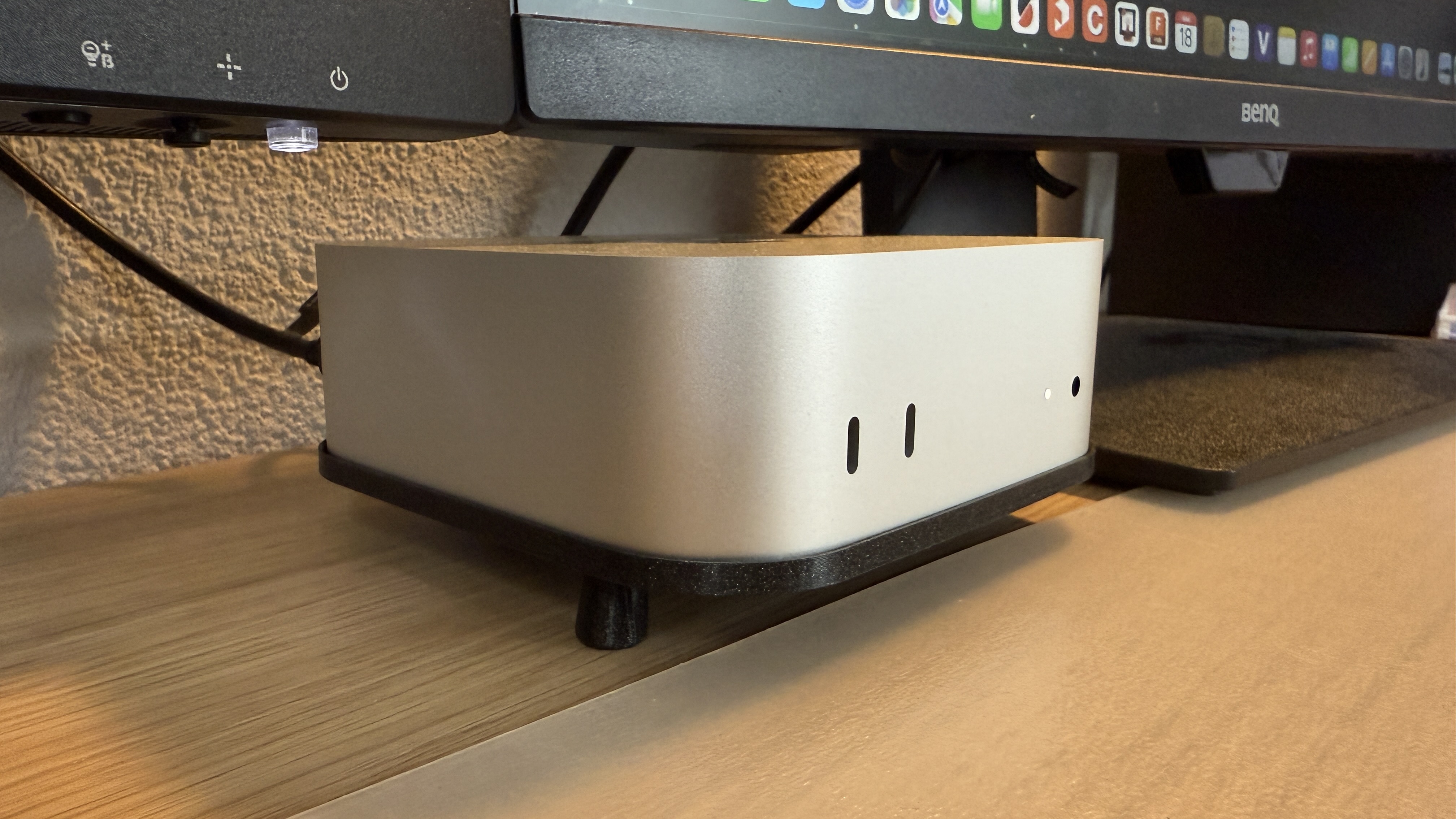 Stand for the Mac Mini M4 (pro) 2024