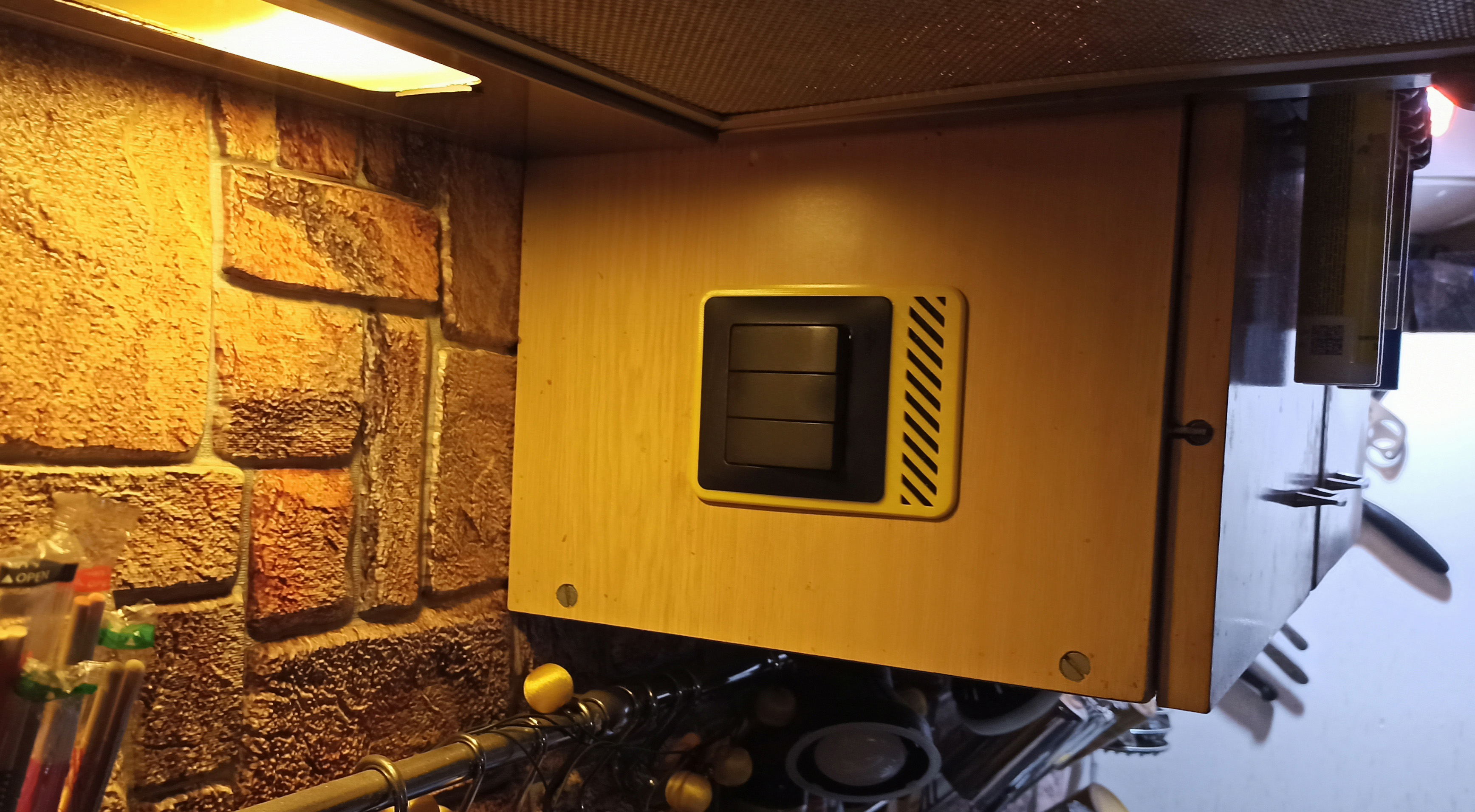 Schneider Electric Sci-Fi switch framing