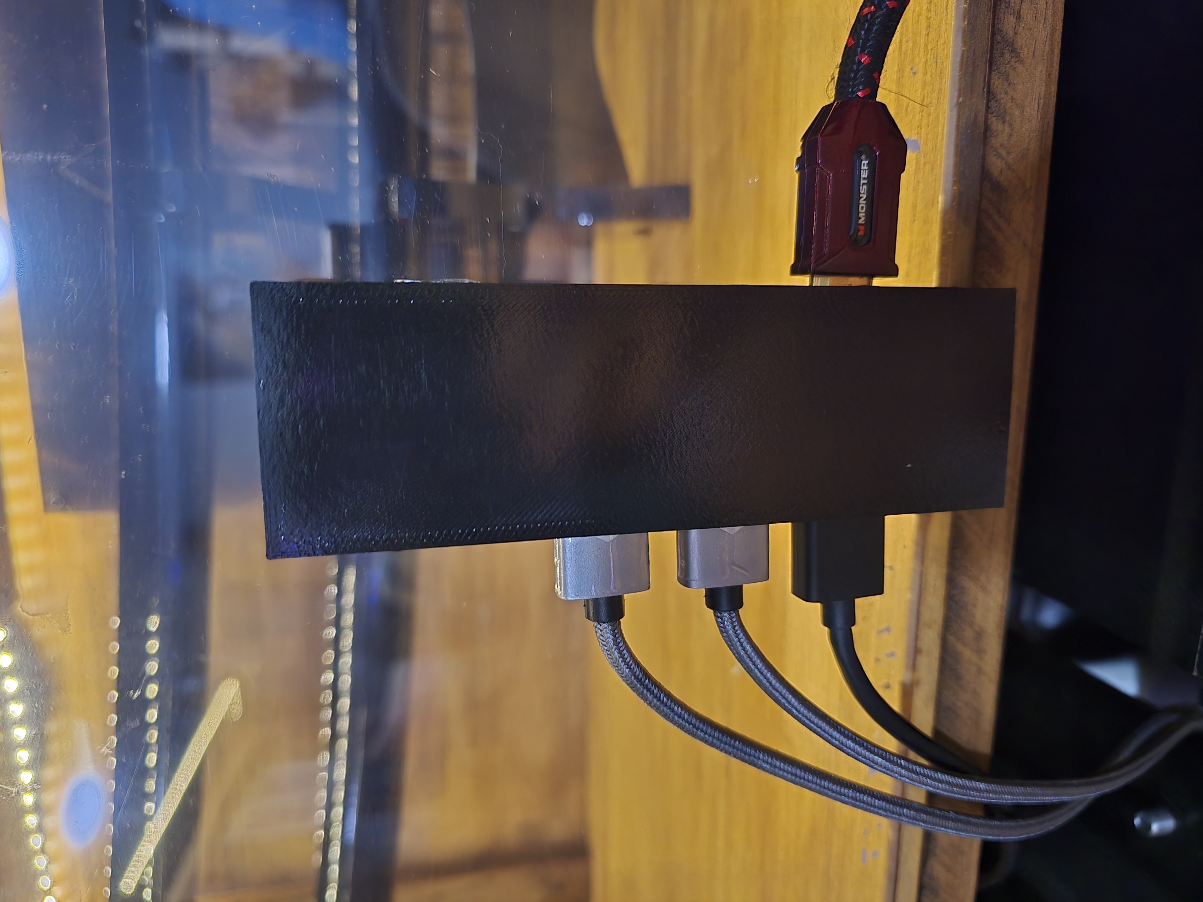 Manual HDMI splitter box