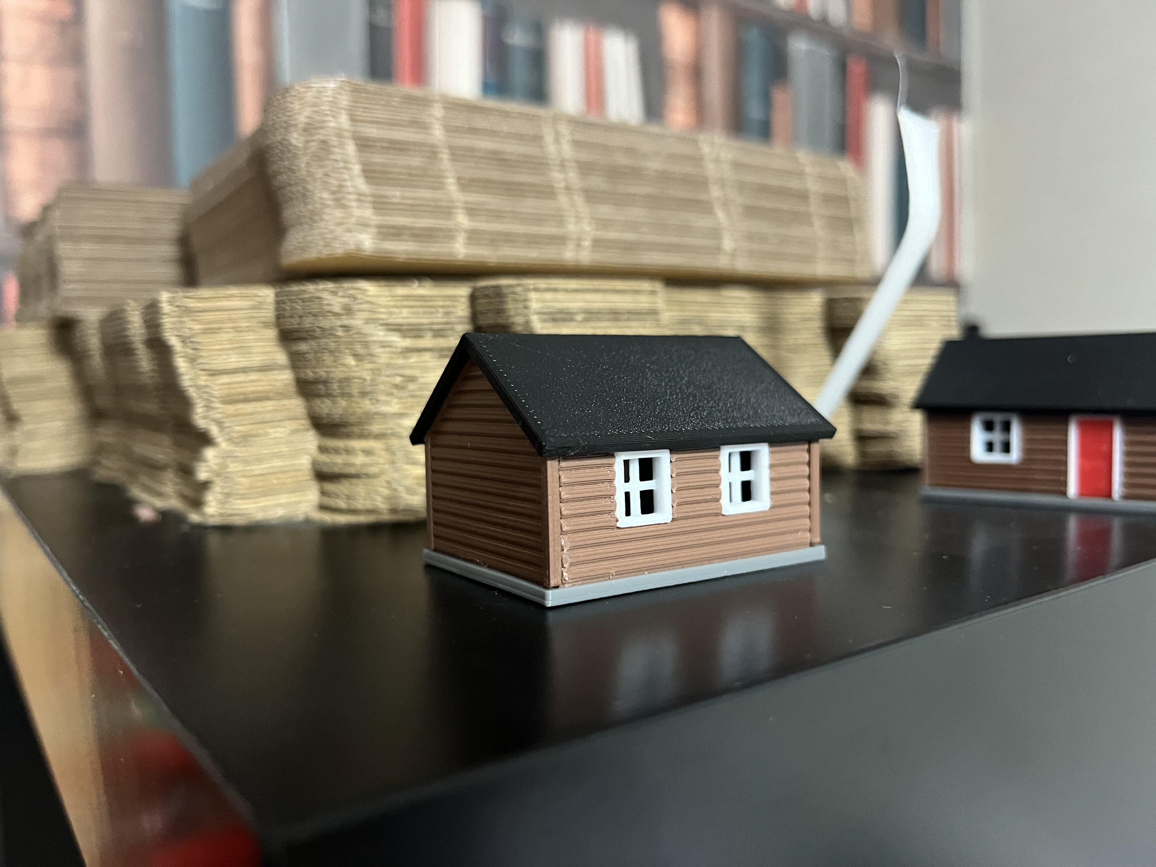 Log Cabin — thumbnail 2