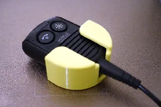 Držák externího mikrofonu - vysílačka Matra