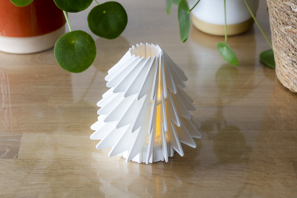 Magic Christmas Tree Lantern - Led Tealight diffuser - Gift Inspiration