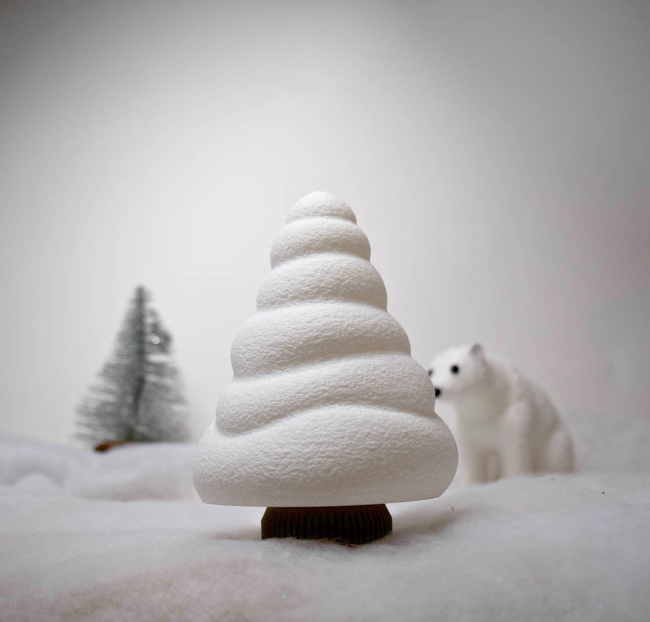 Snowfall - Christmas tree tealight candle