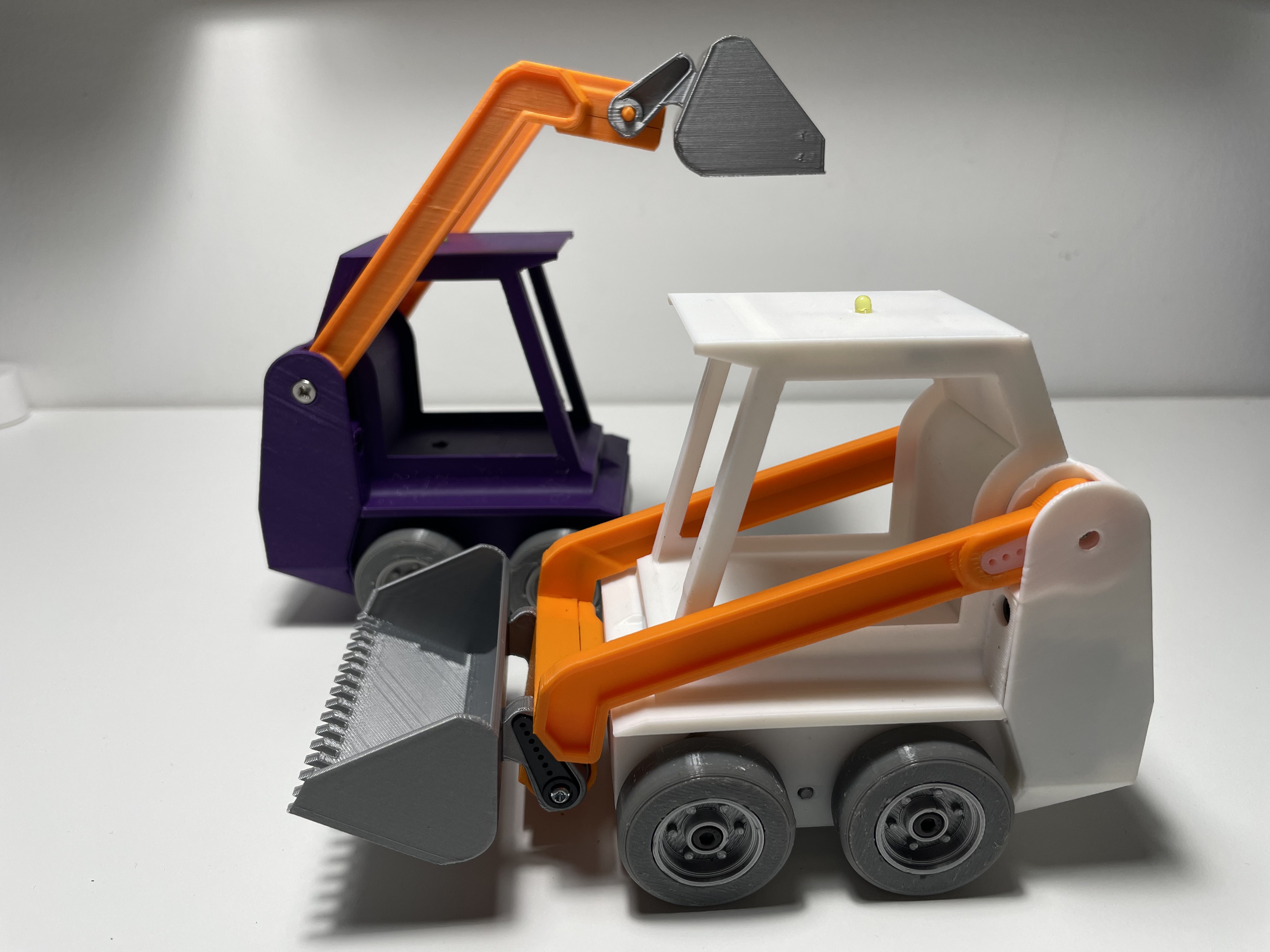 RC Skid-Steer Loader Free