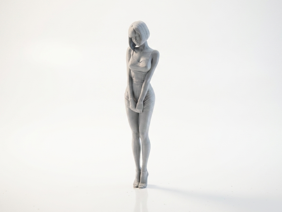 Lady Pulling Dress Elegant Figure 3D Printable
