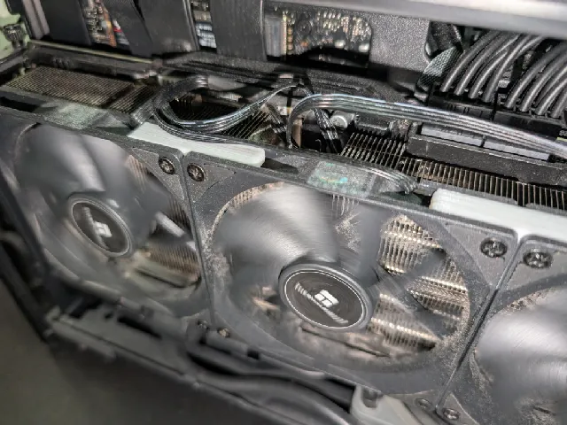 Thermalright 92mm fan corner chain