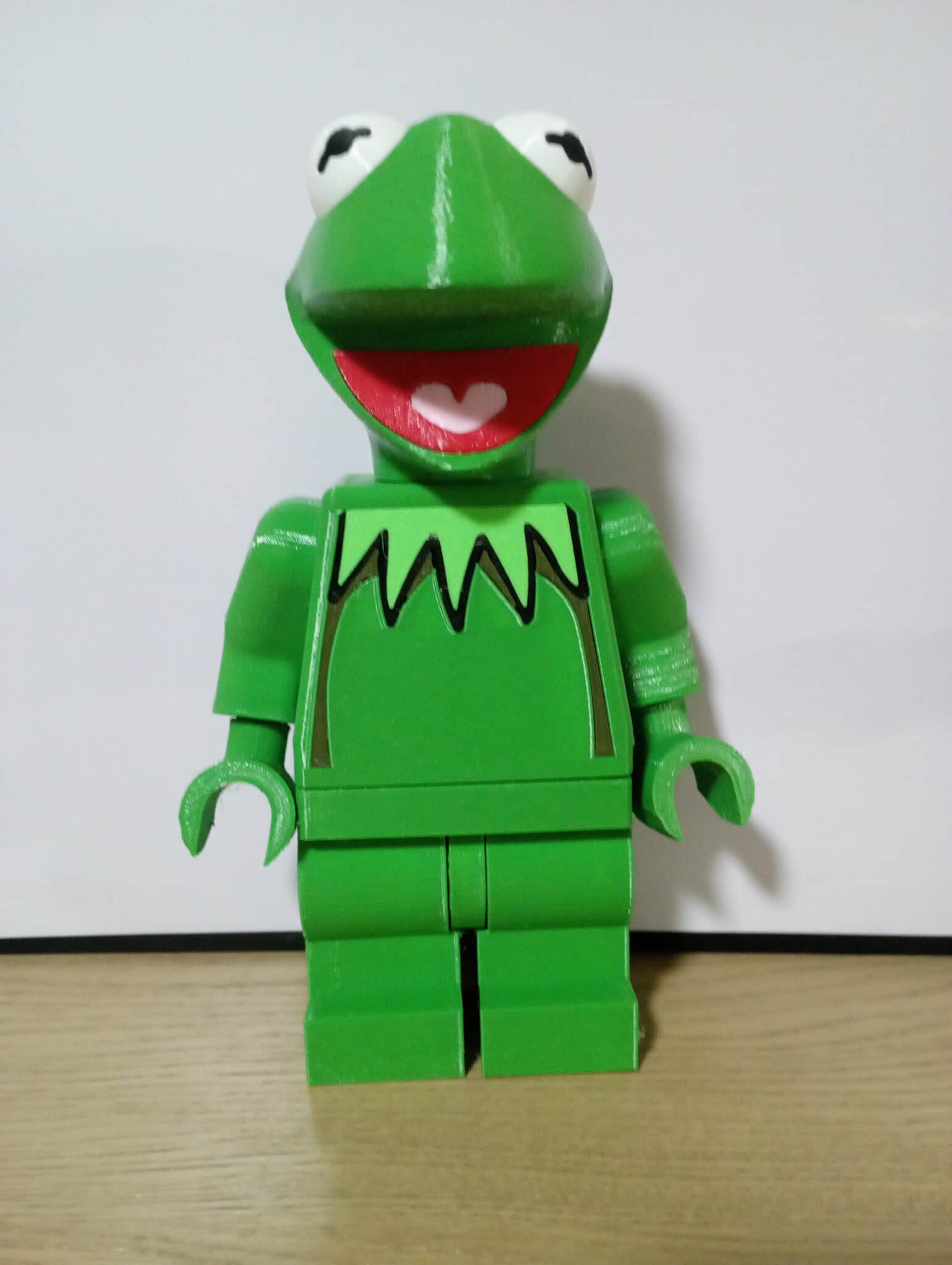 Muppets Kermit the frog Giant Minifig