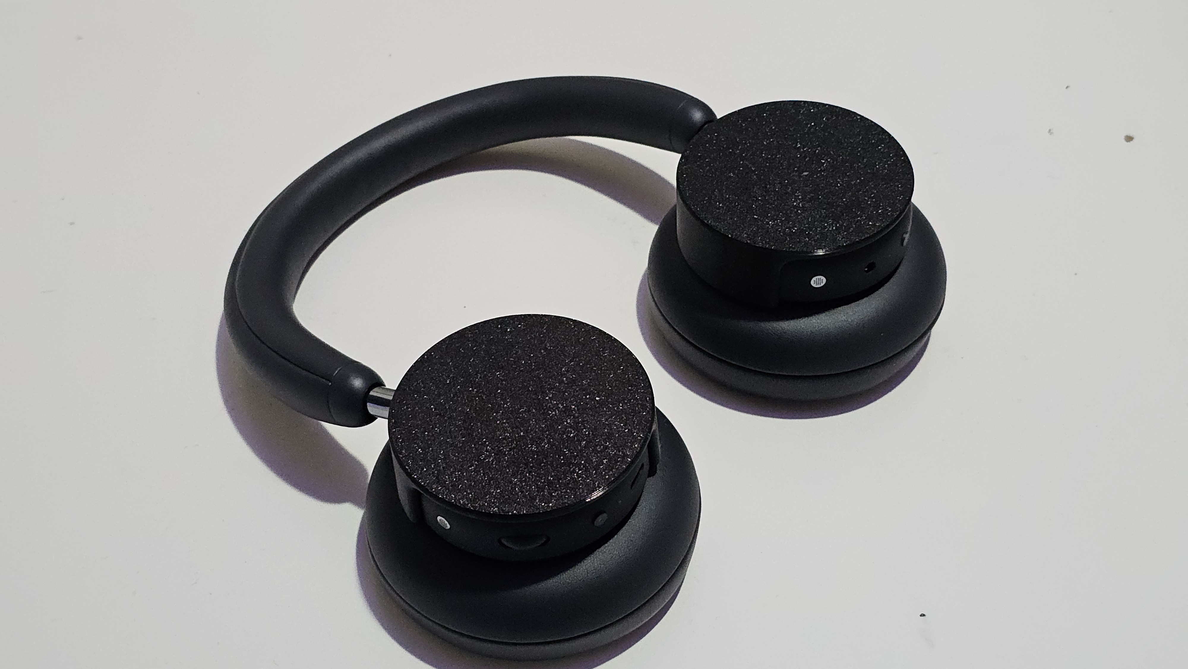 CMF Headphone Pro Cover