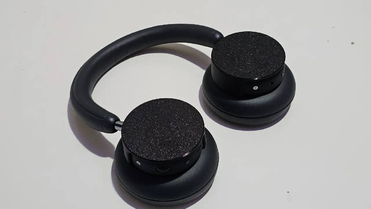 CMF Headphone Pro Cover by S4pphire | Download free STL model