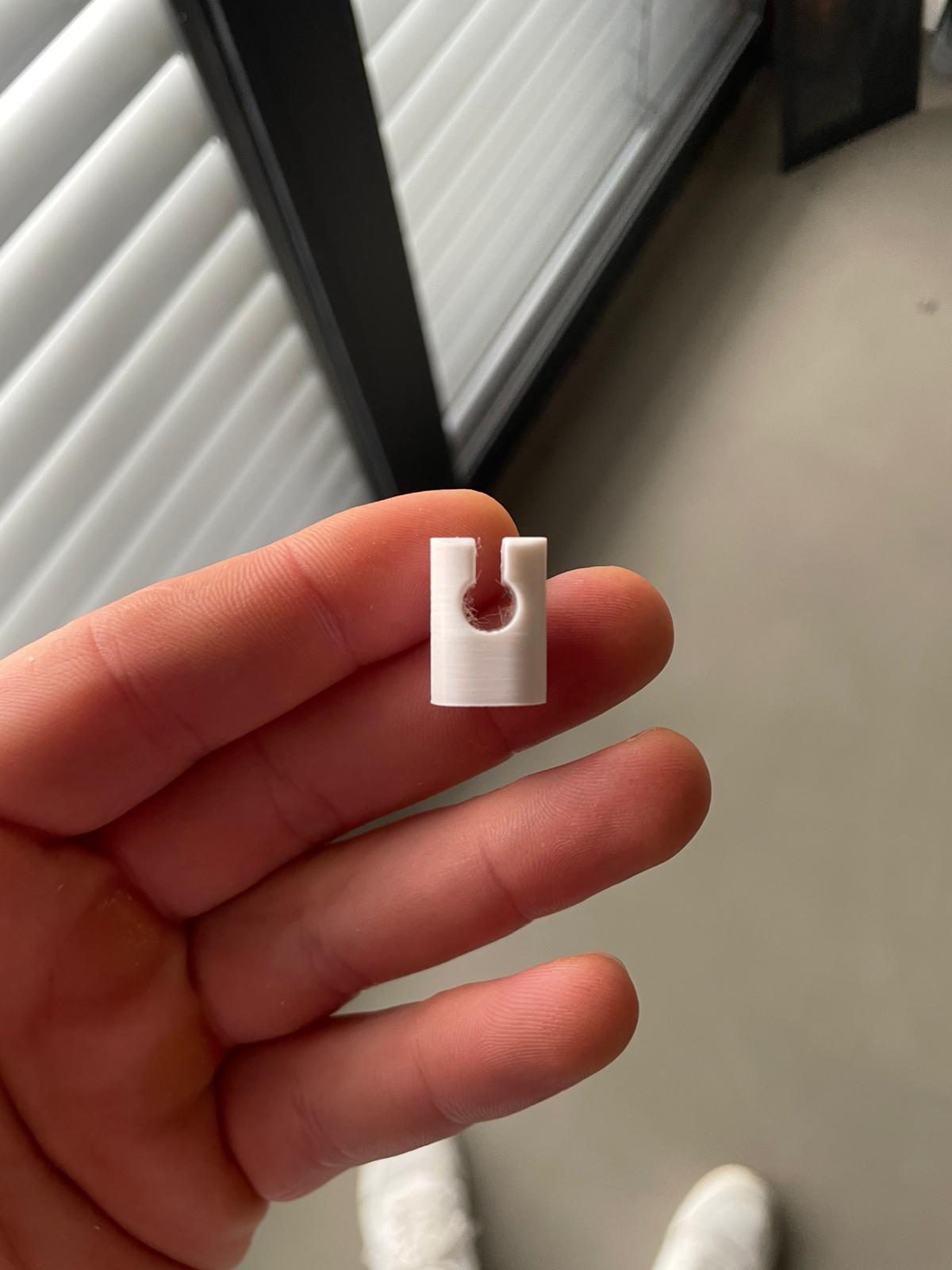 Magnet Cable Clip 3D model thumbnail