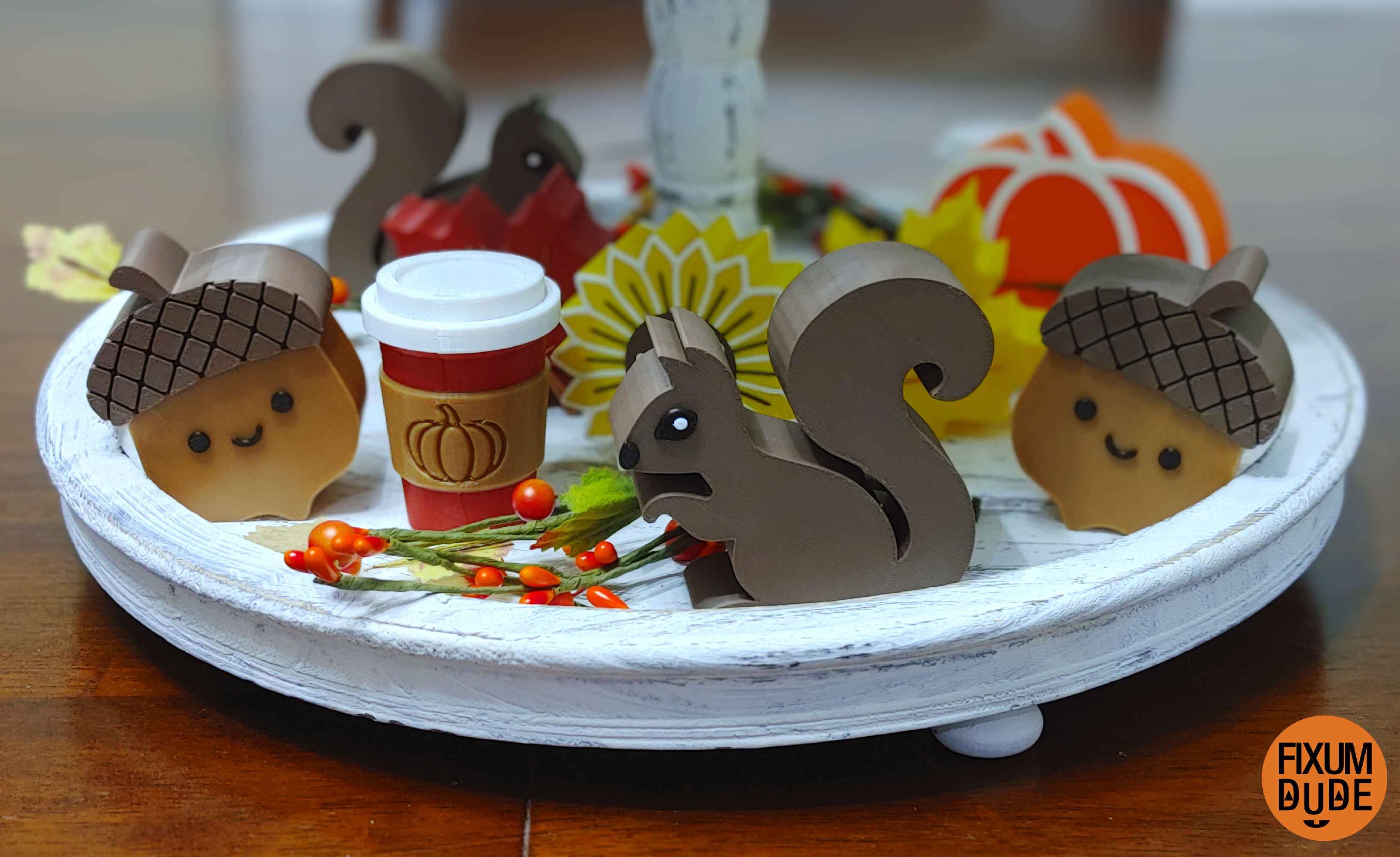 Miniatura 2 do modelo 3D Simple Fall Table Decorations
